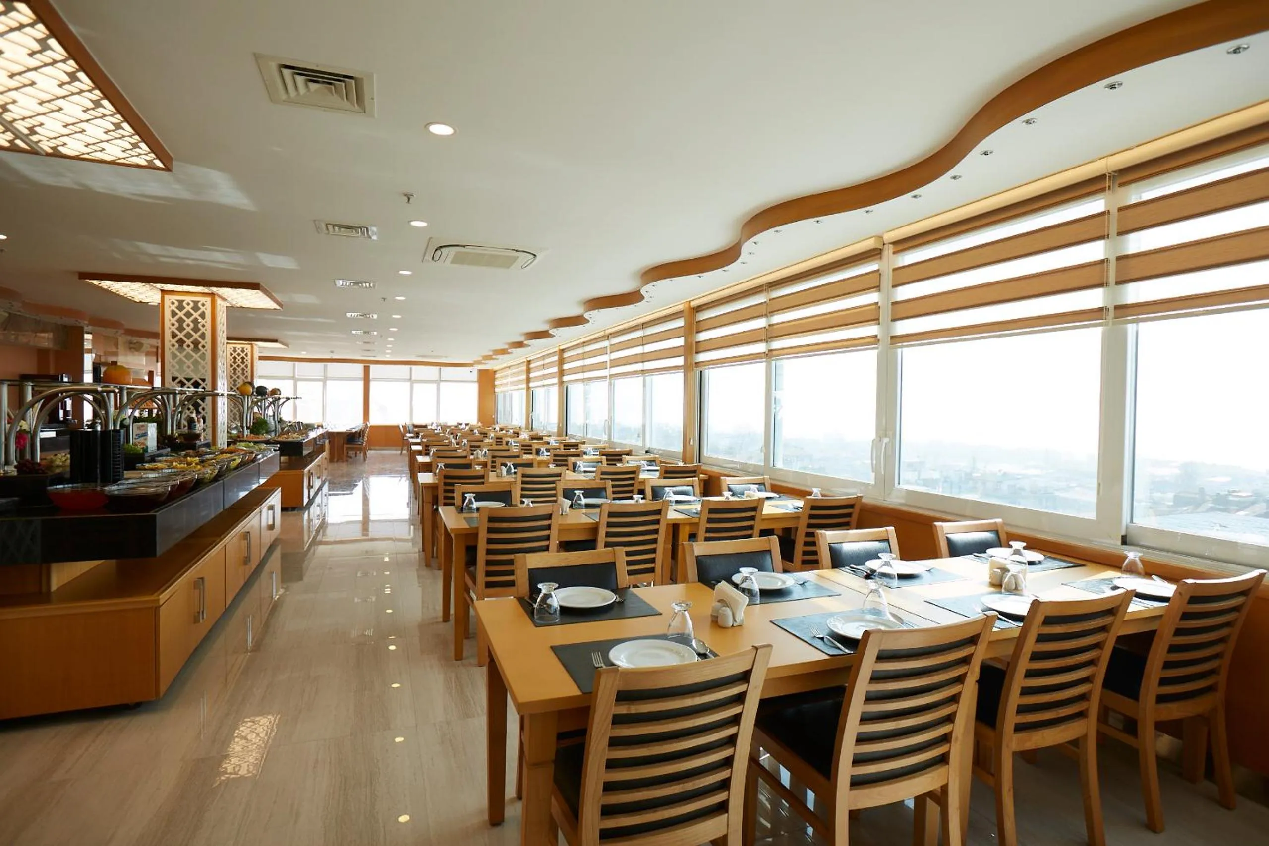 Restaurant/places to eat in Ilkbal Deluxe Hotel &Spa Istanbul