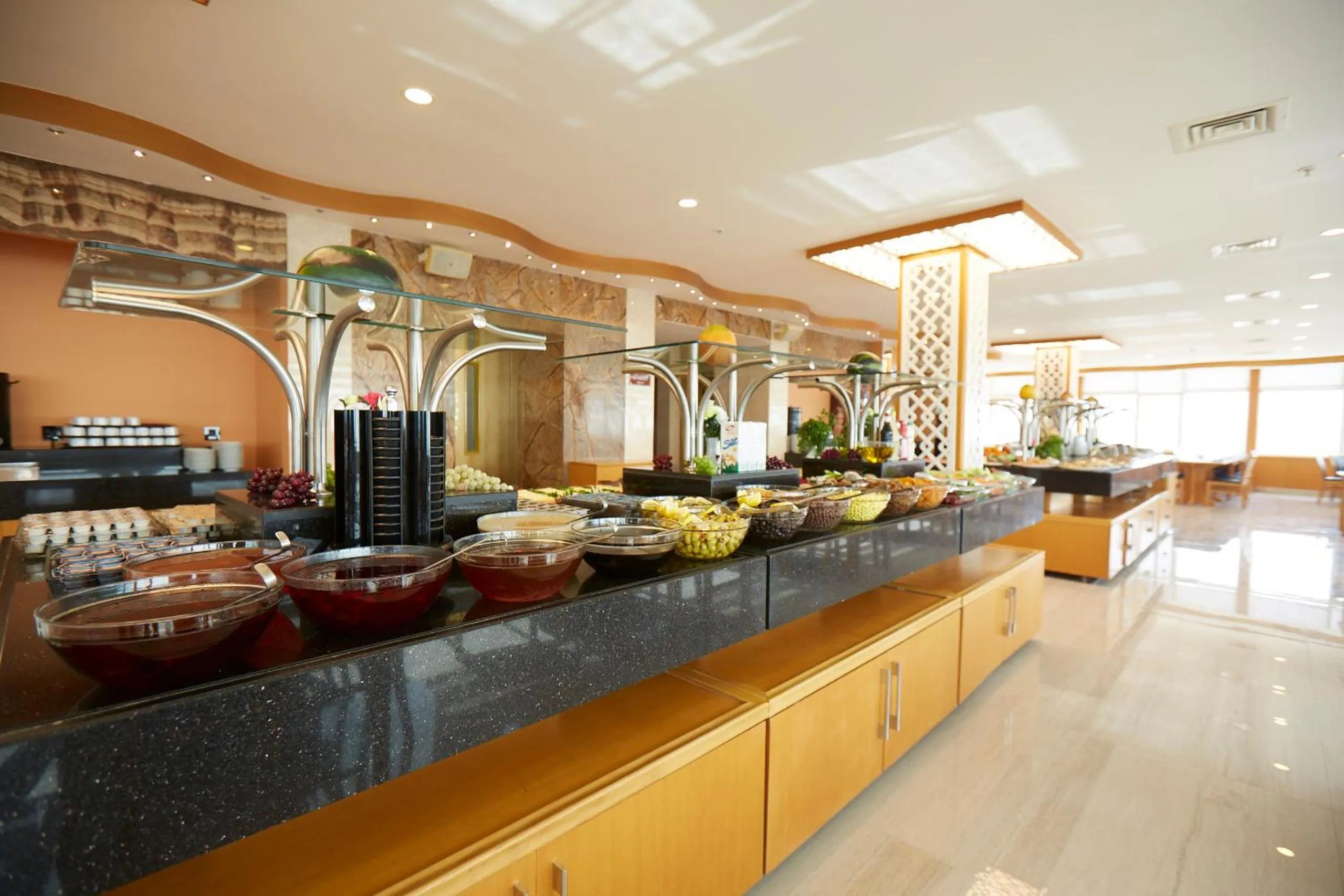 Restaurant/places to eat in Ilkbal Deluxe Hotel &Spa Istanbul