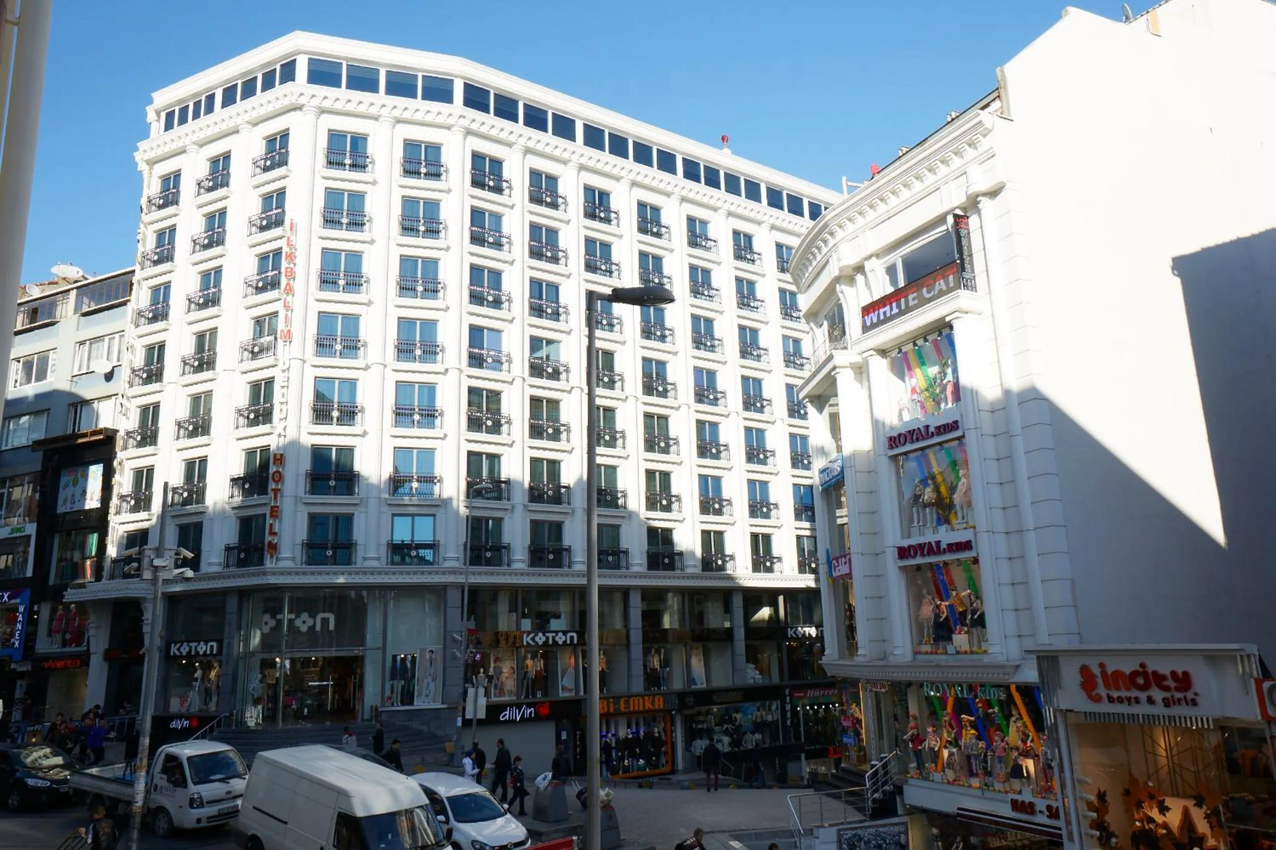 Property building in Ilkbal Deluxe Hotel &Spa Istanbul