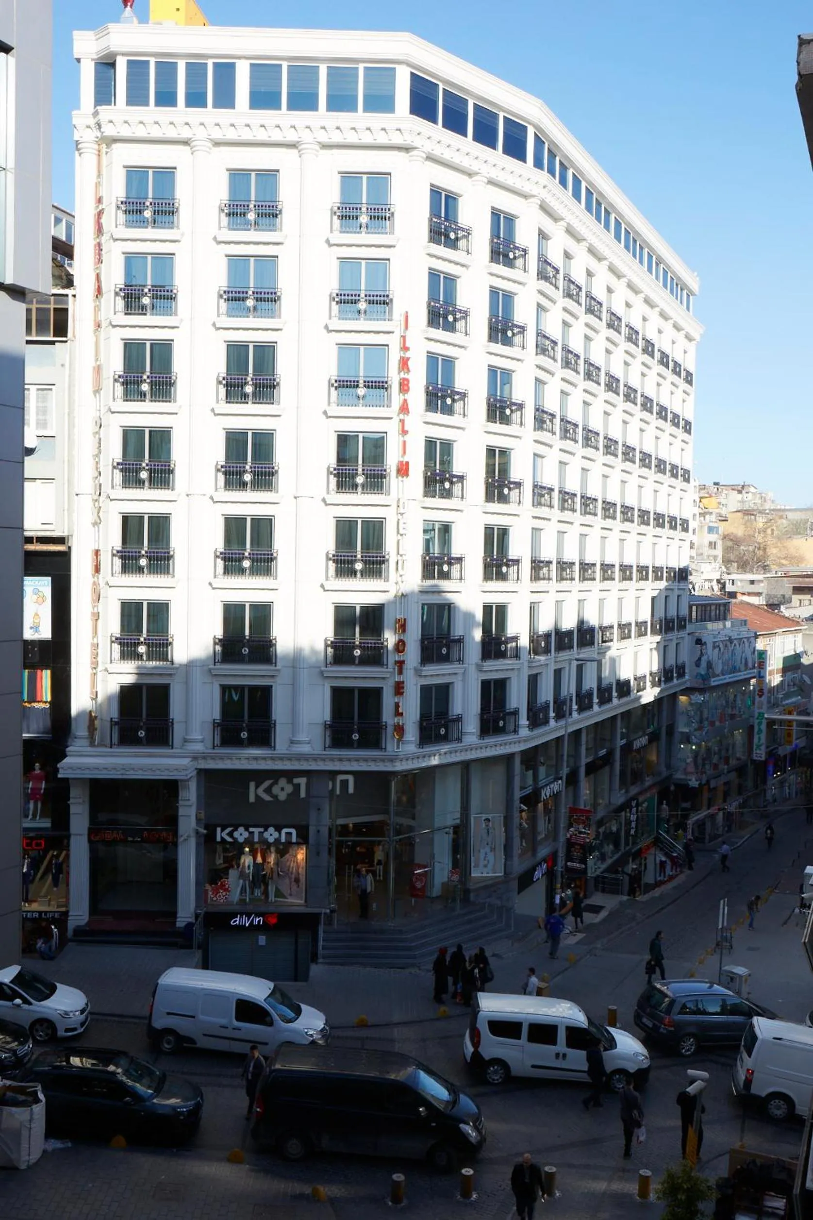 Property building in Ilkbal Deluxe Hotel &Spa Istanbul