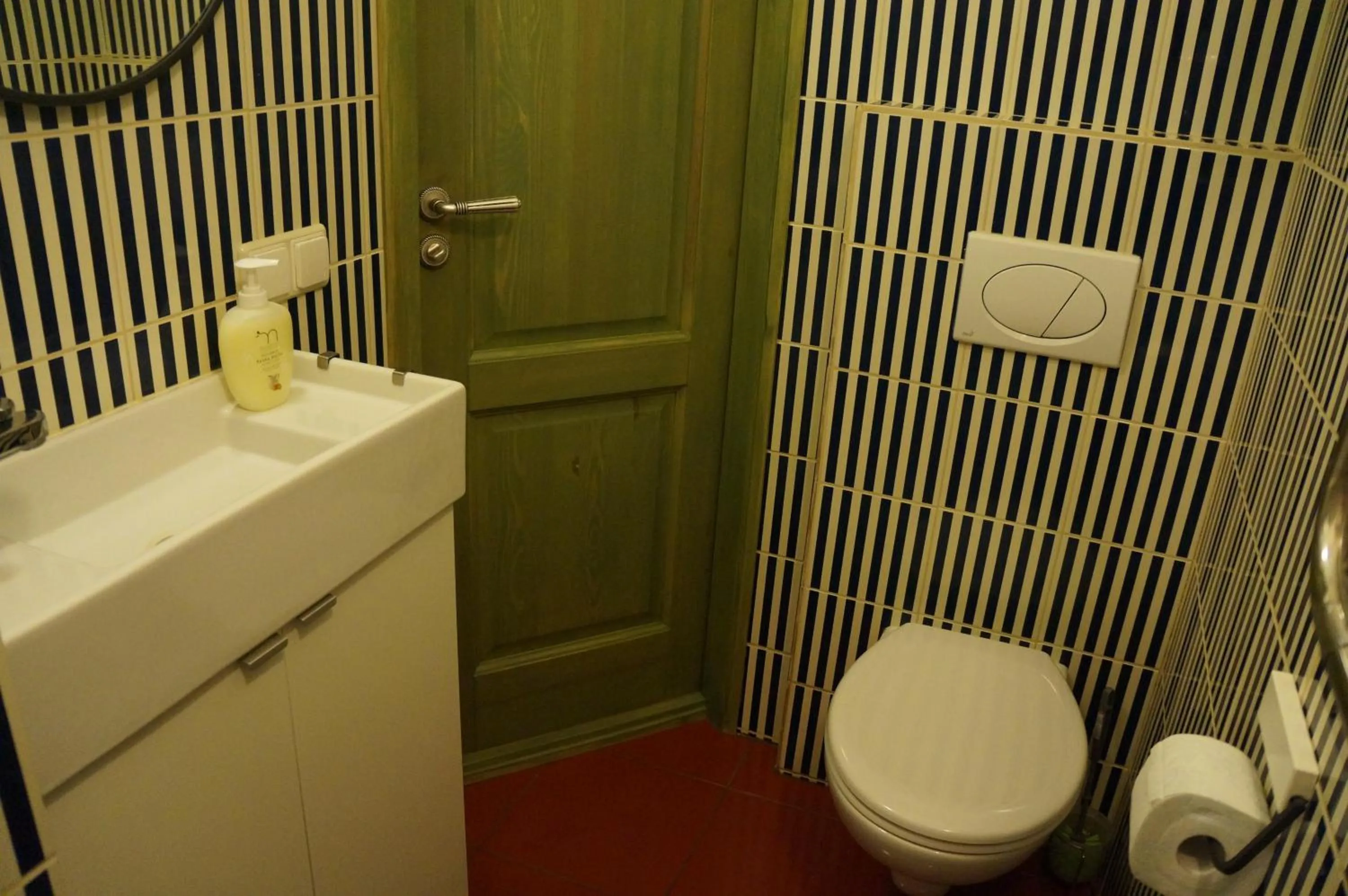 Bathroom in Guest House Mr Fox