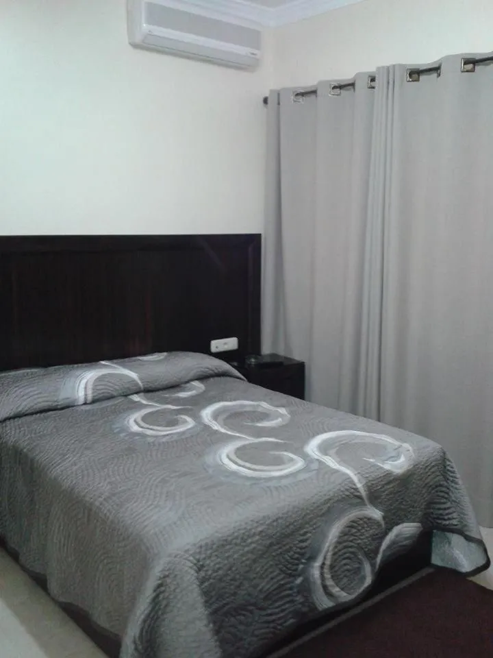 Bed in Hotel de la Mediterranee