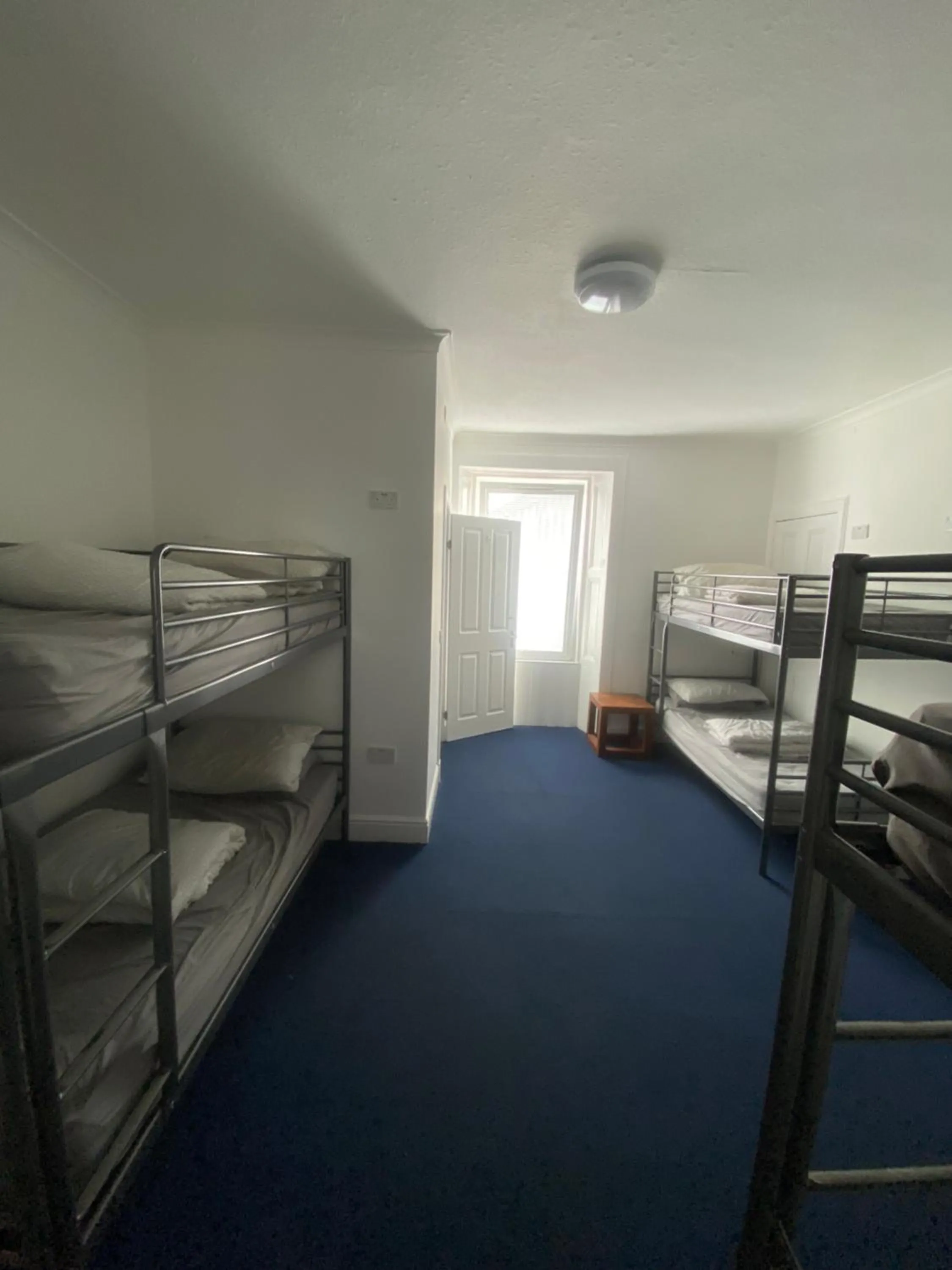 Edinburgh West Side Hostel