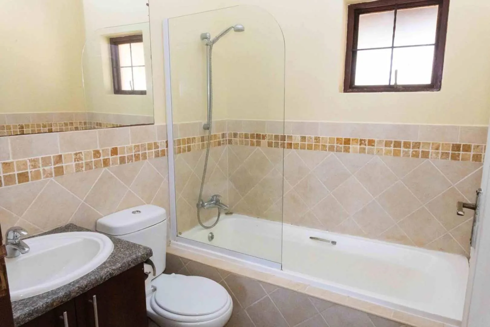 Shower in The Edwardian