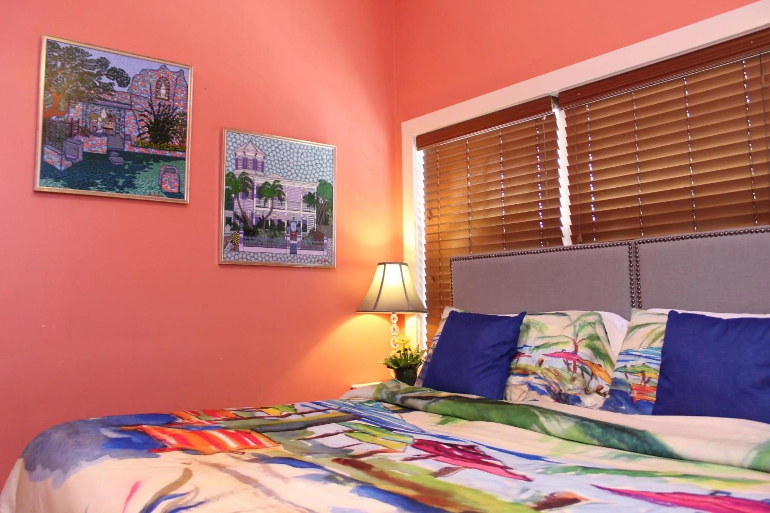 Bedroom, Bed in Caribbean House