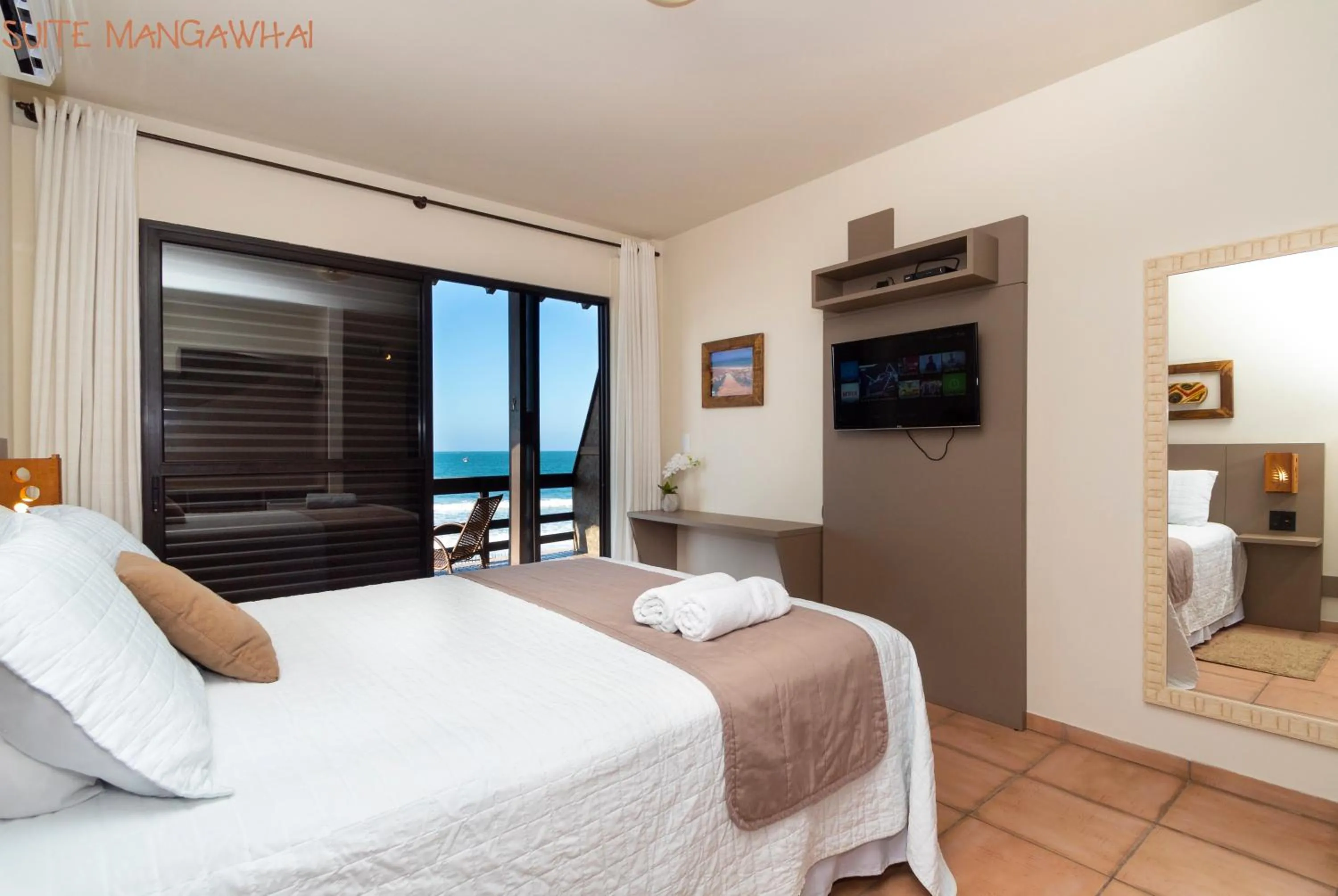 View (from property/room), Bed in Pousada Kia Ora Bombinhas