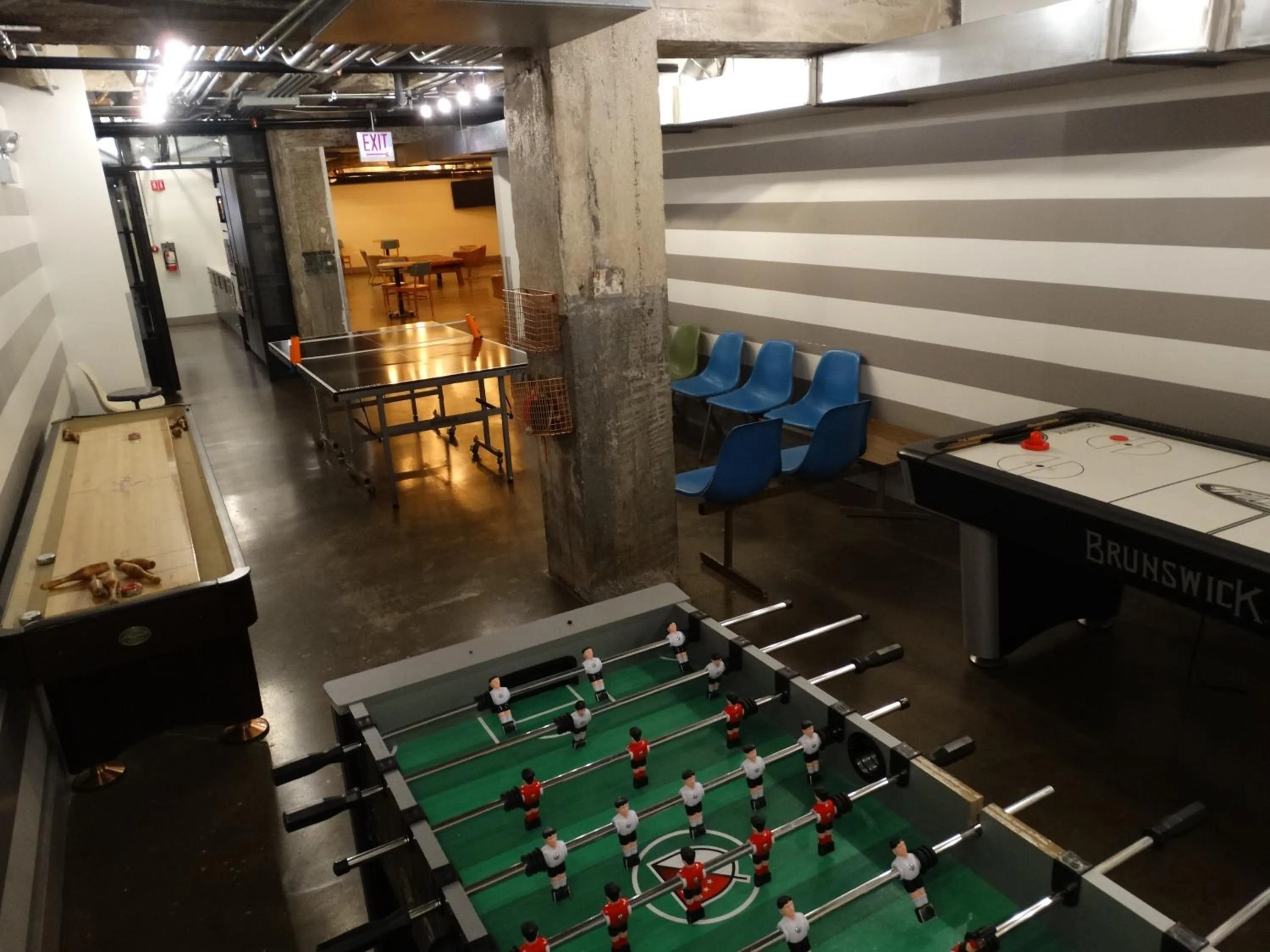 Game Room in The Chicago Hotel Collection River North