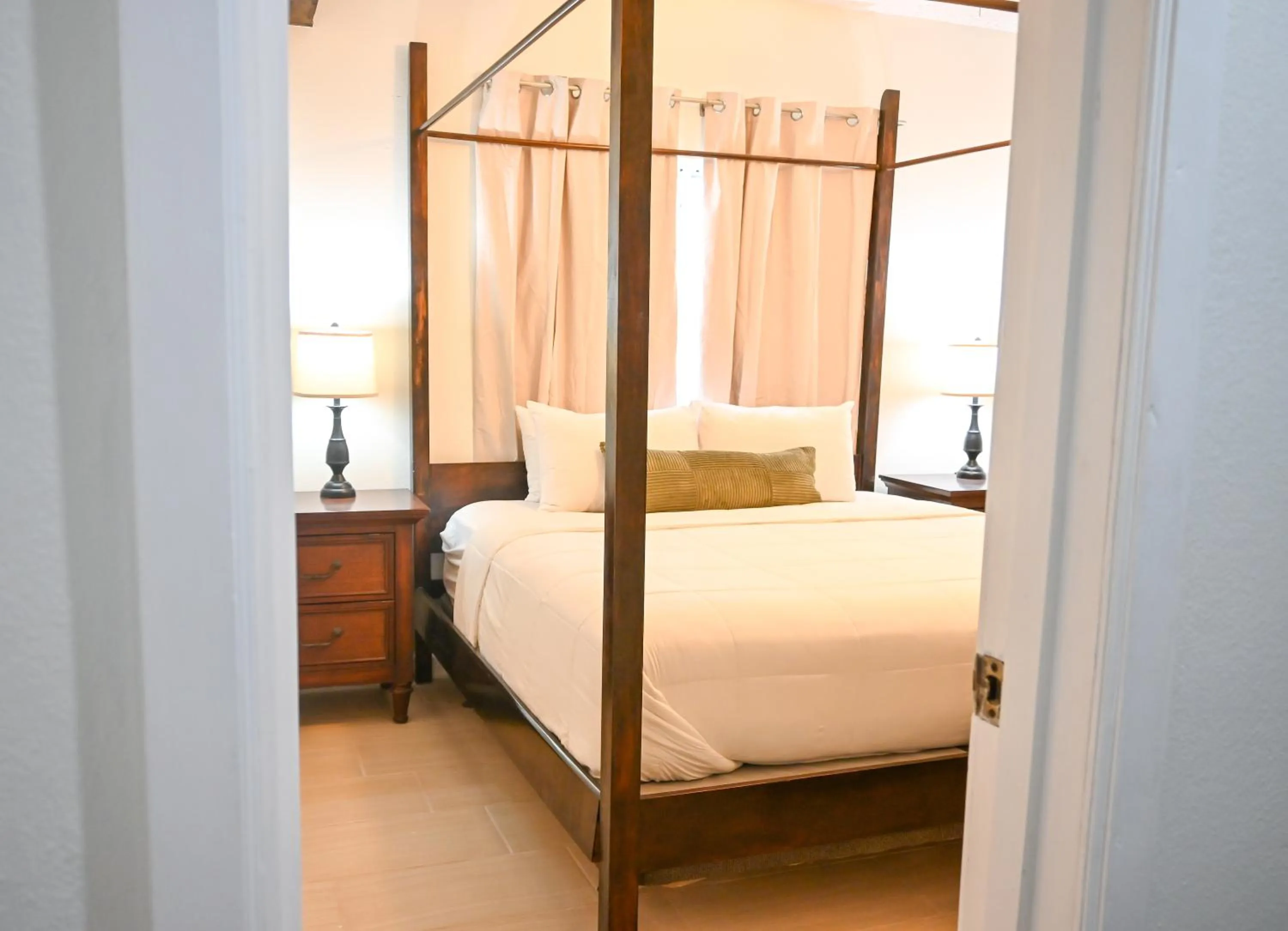 Bedroom, Bed in The Palapa House