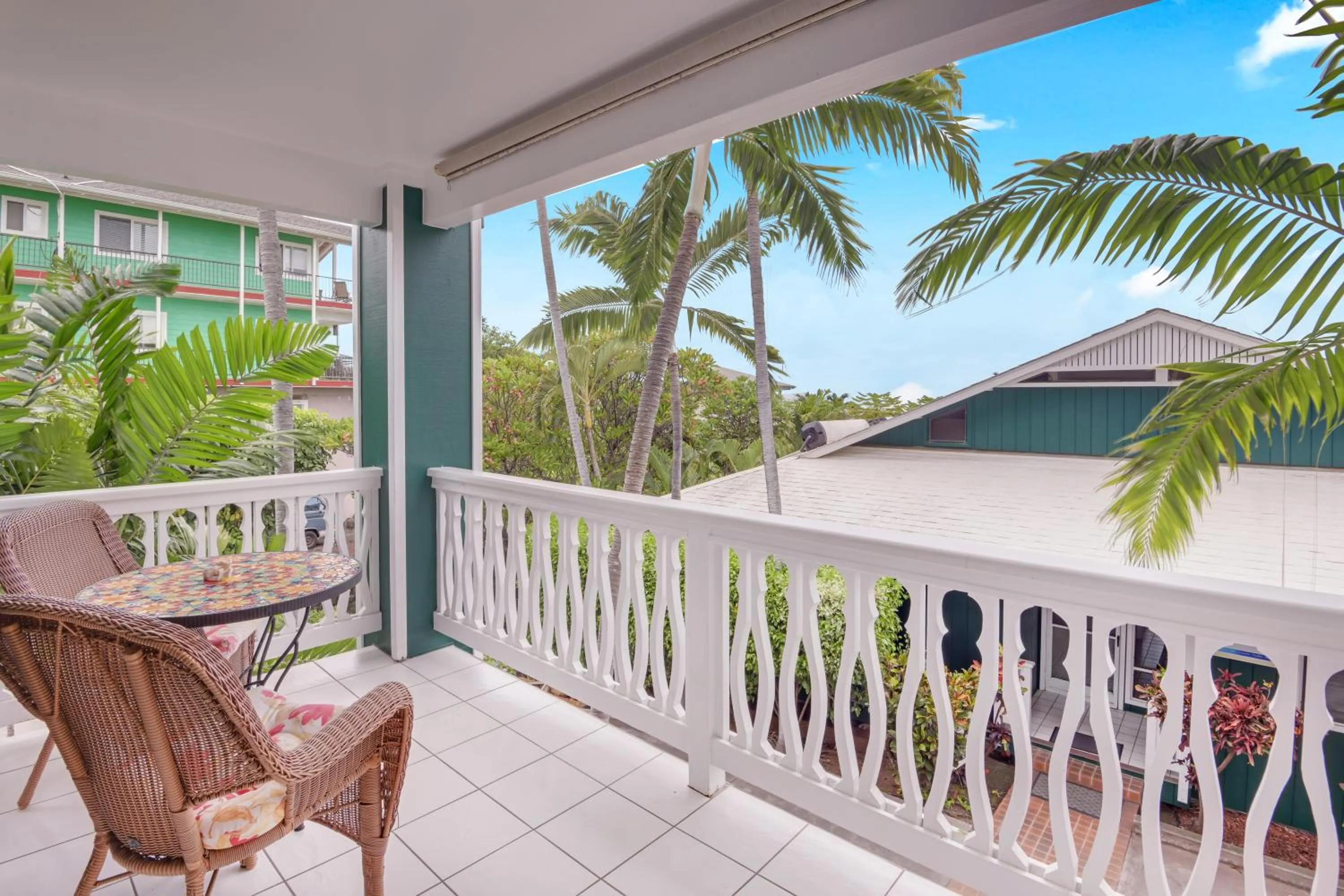 Patio in Big Island Retreat - No Resort Fees