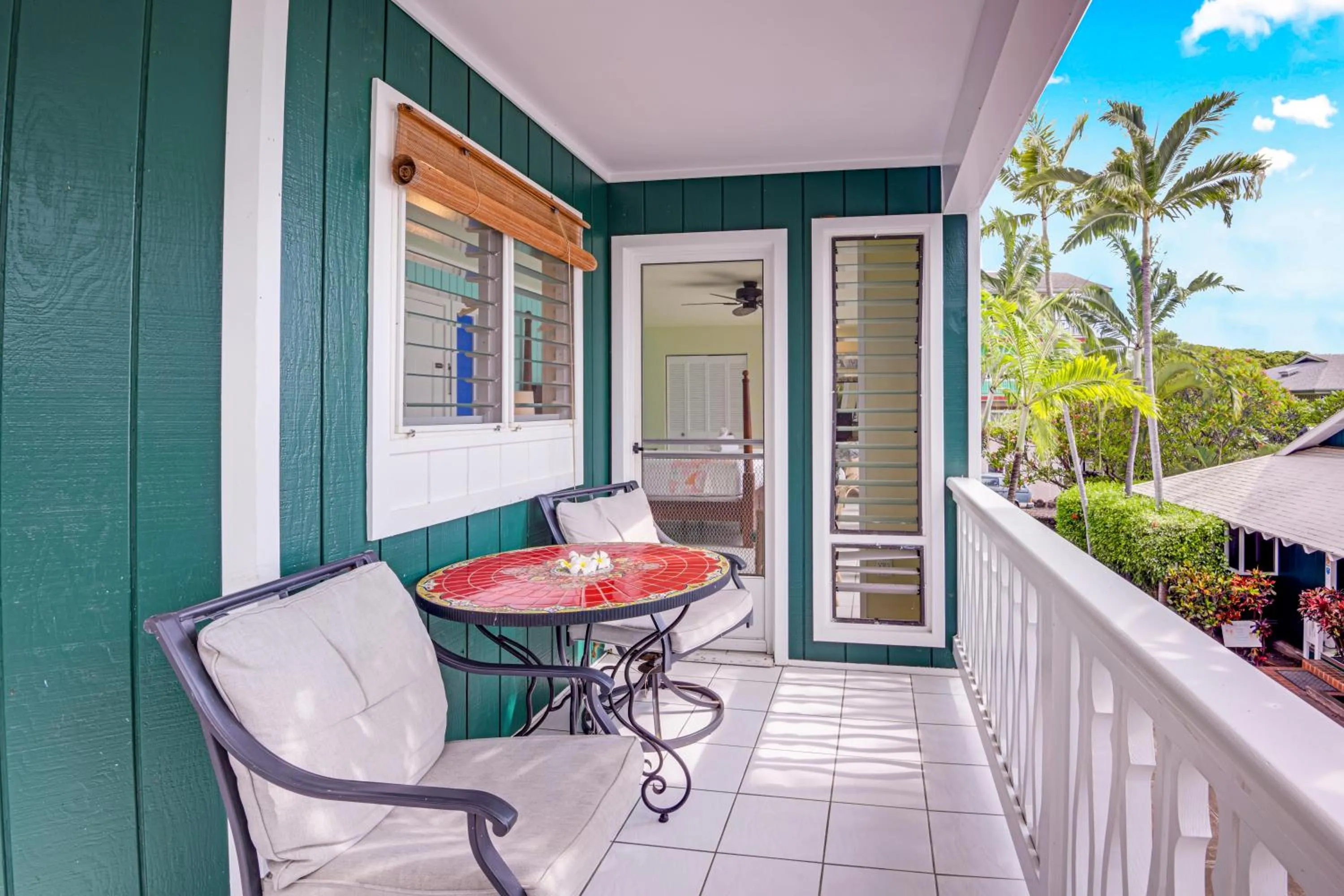 Patio in Big Island Retreat - No Resort Fees