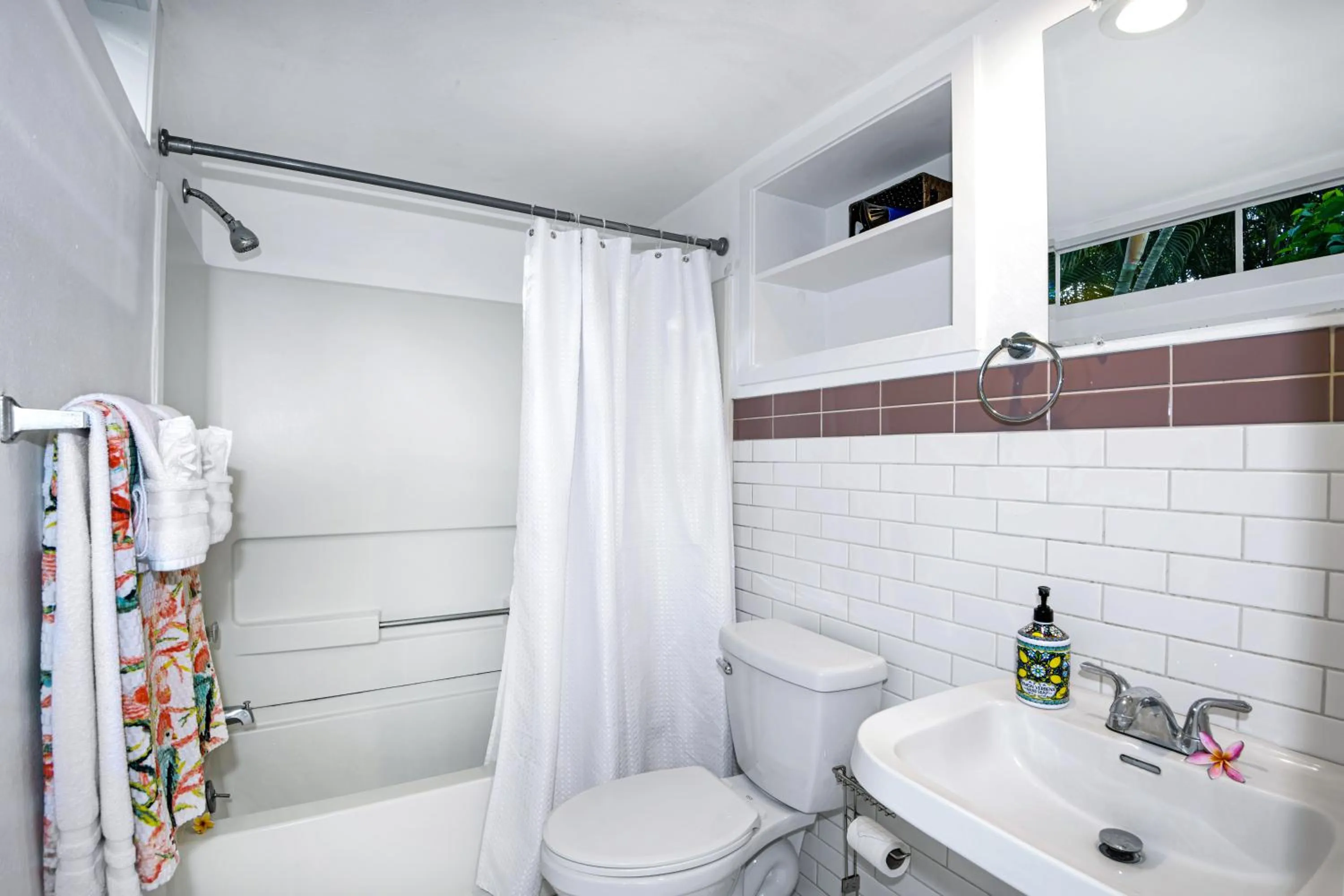 Shower in Big Island Retreat - No Resort Fees