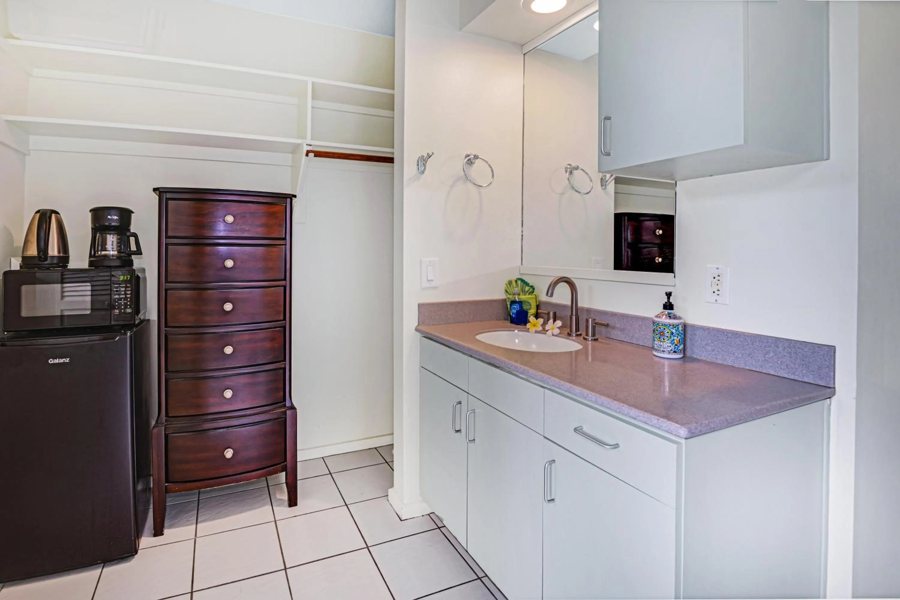 Coffee/tea facilities in Big Island Retreat - No Resort Fees