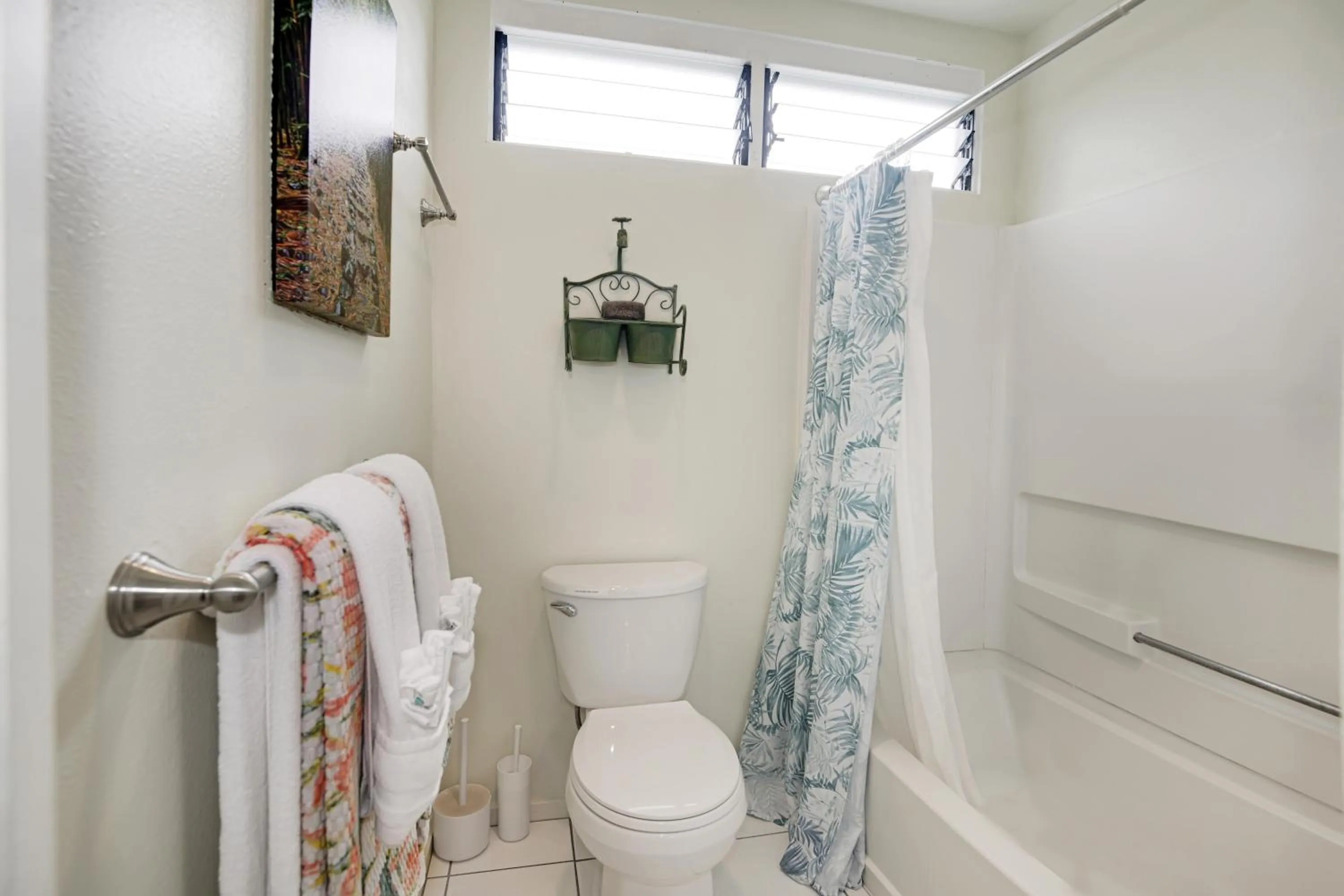 Shower in Big Island Retreat - No Resort Fees