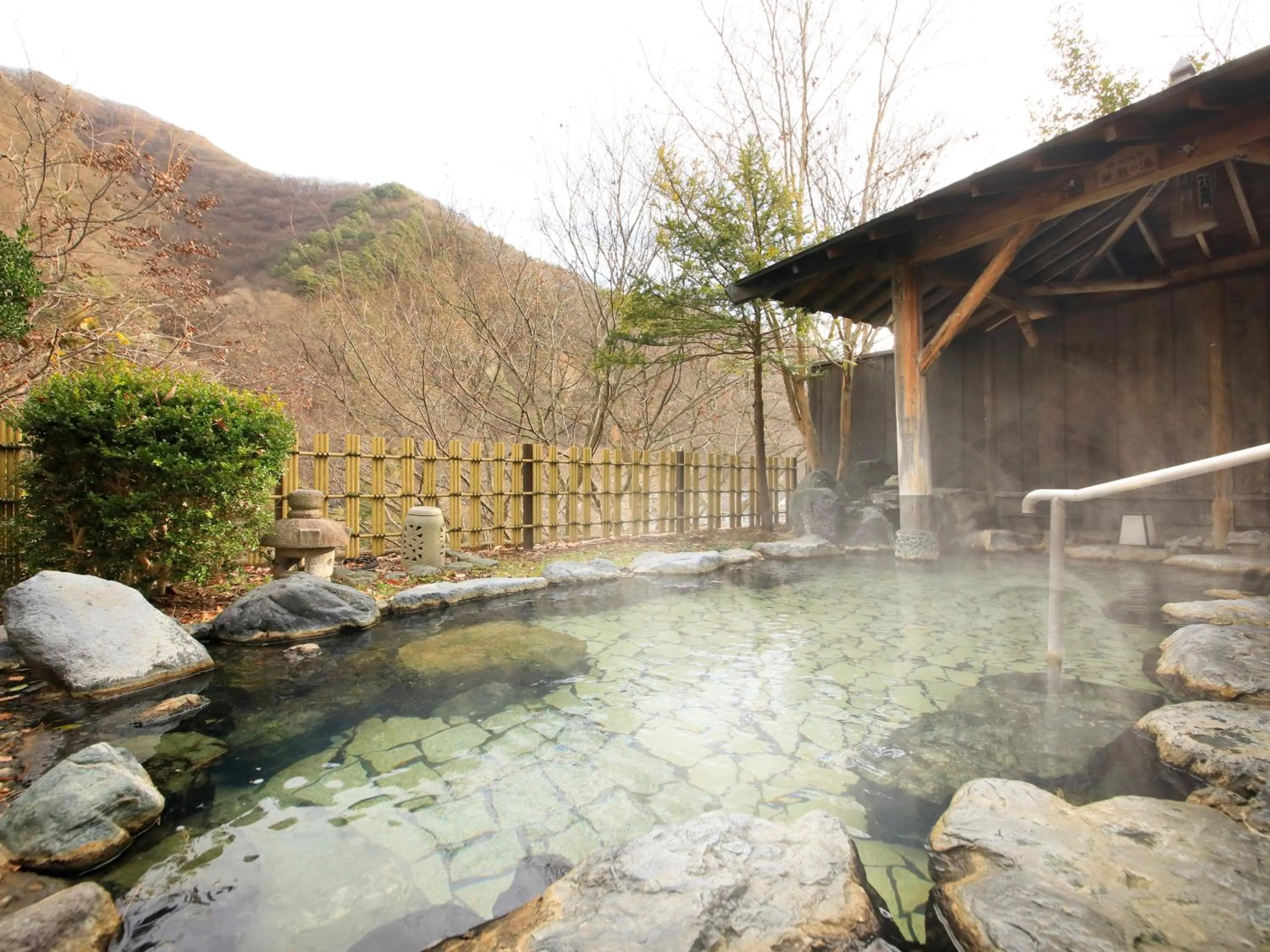 Hot Spring Bath in Ginshotei Awashima