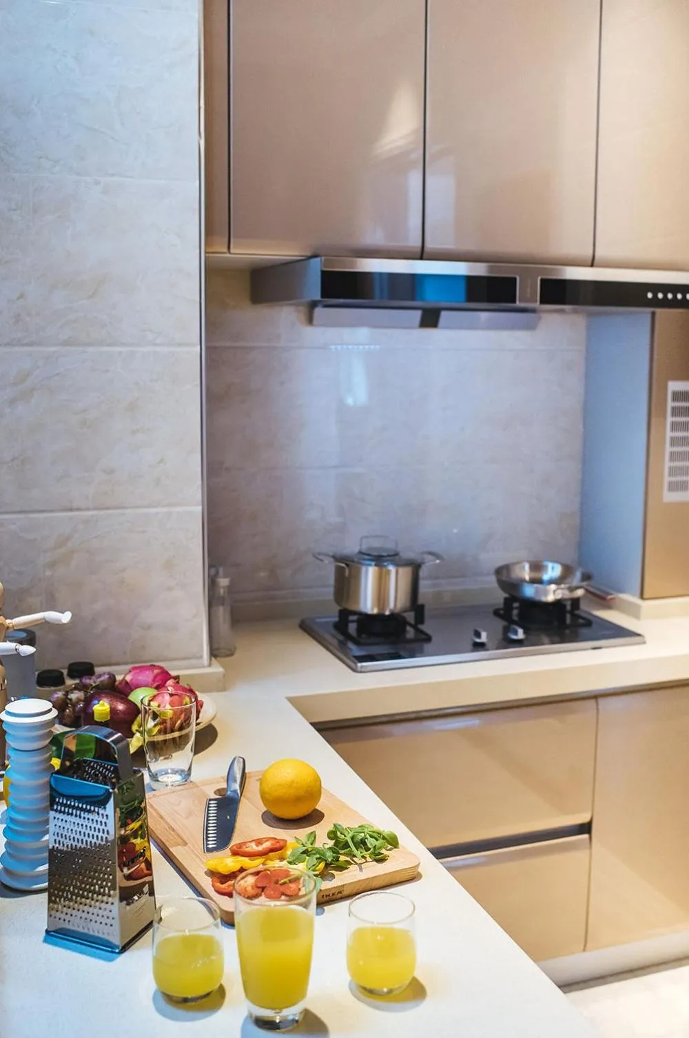 Kitchen or kitchenette in Wyndham Grand Xi'an Residence