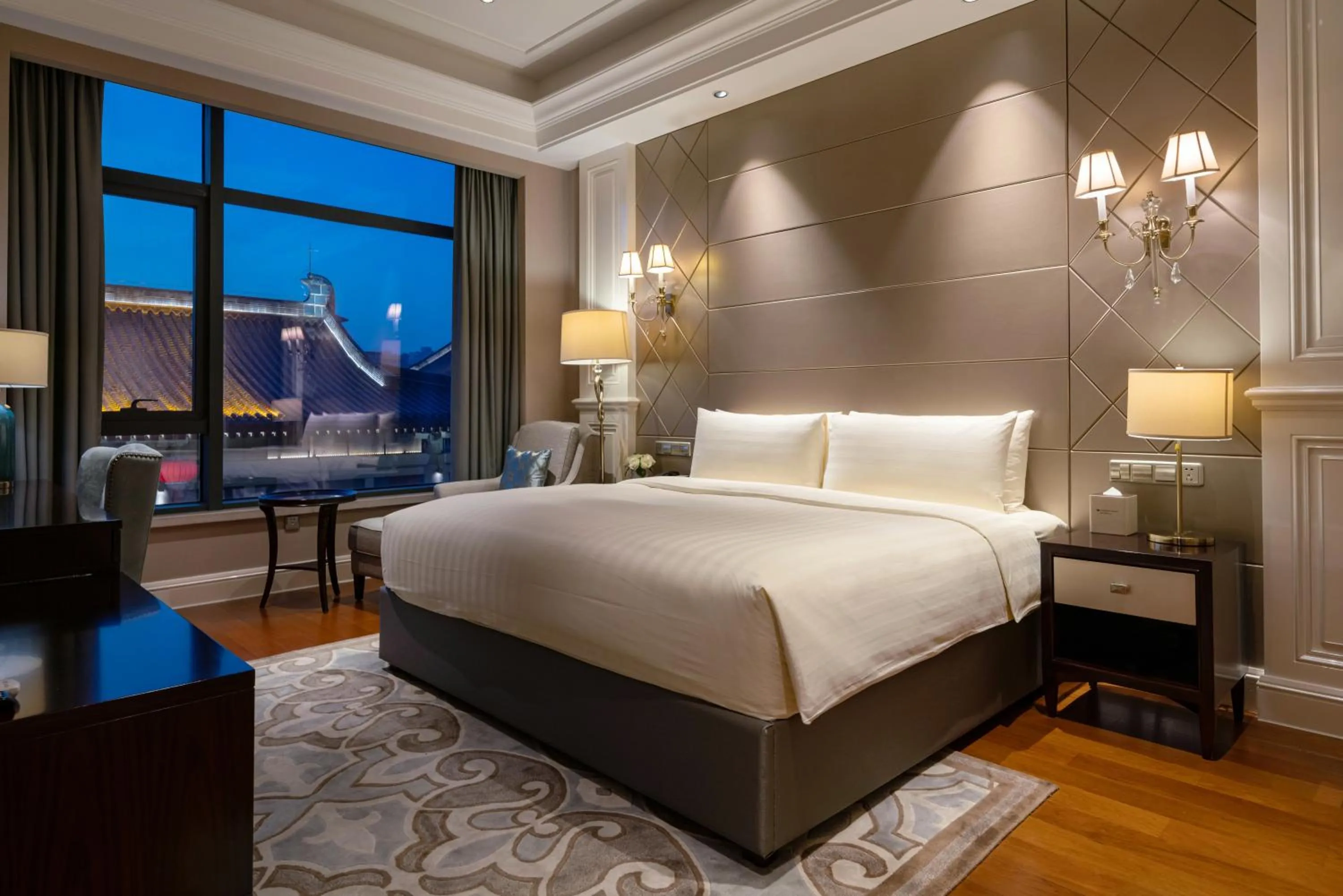 Bed in Wyndham Grand Xi'an Residence