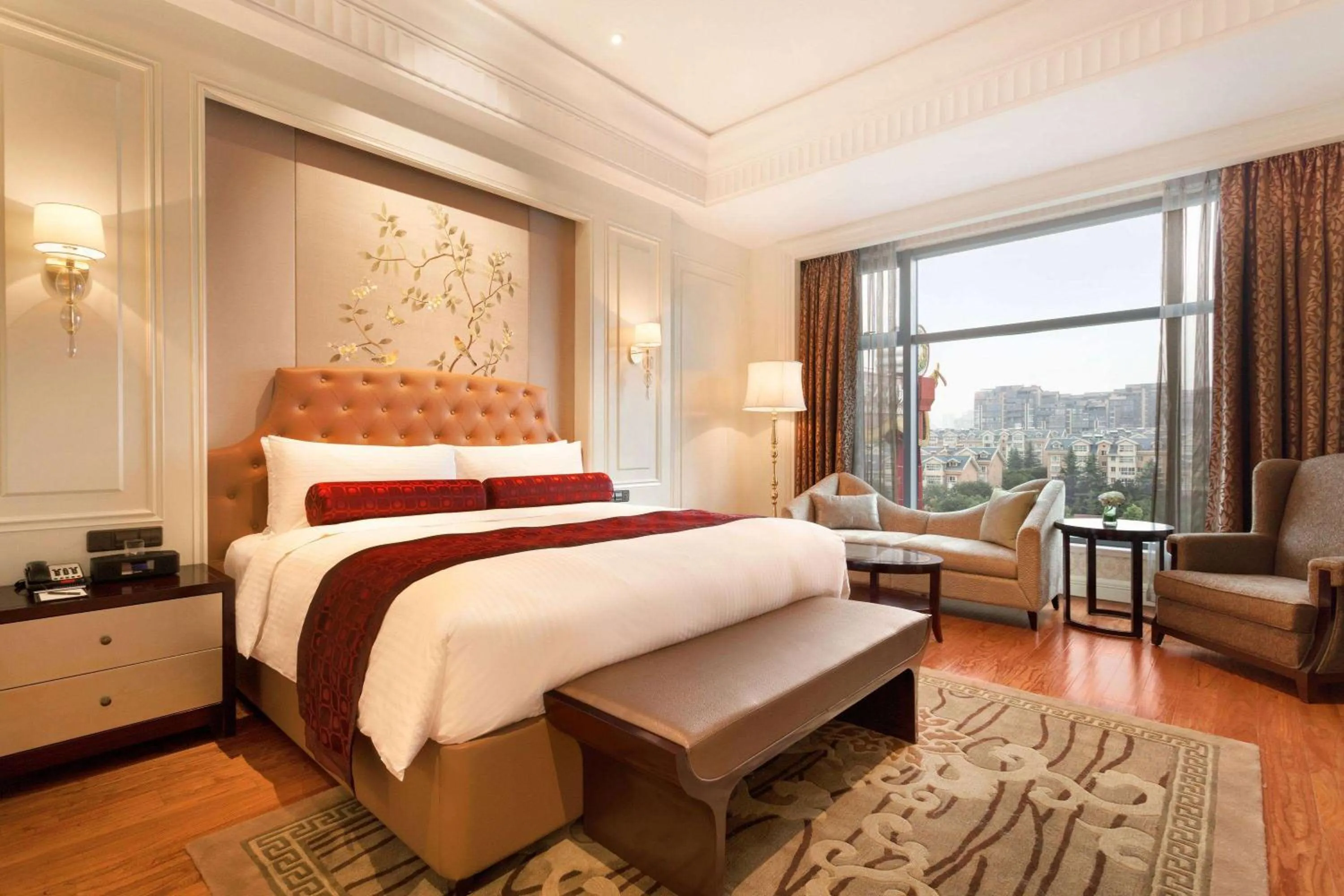 Photo of the whole room, Bed in Wyndham Grand Xi'an Residence