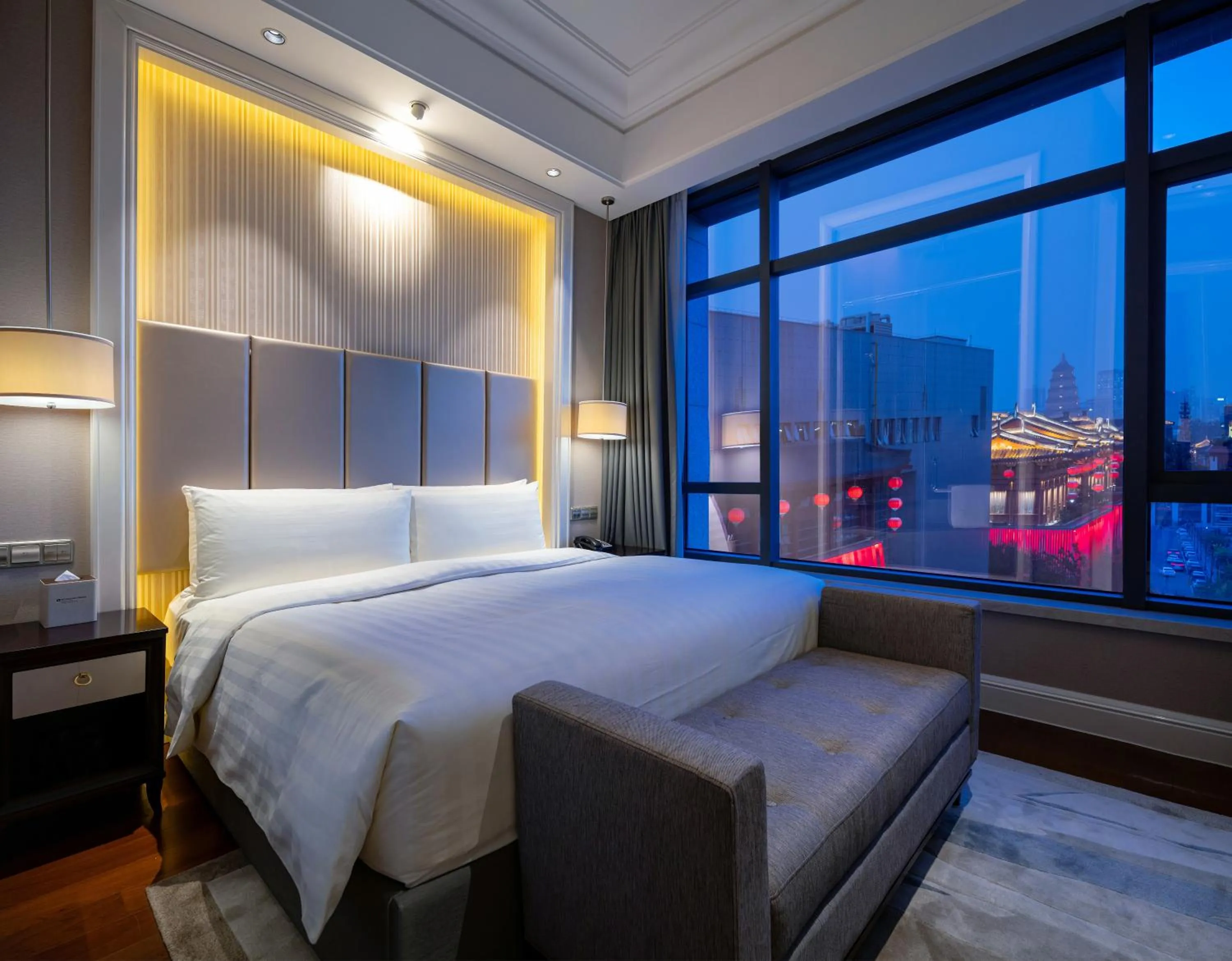 Bed in Wyndham Grand Xi'an Residence