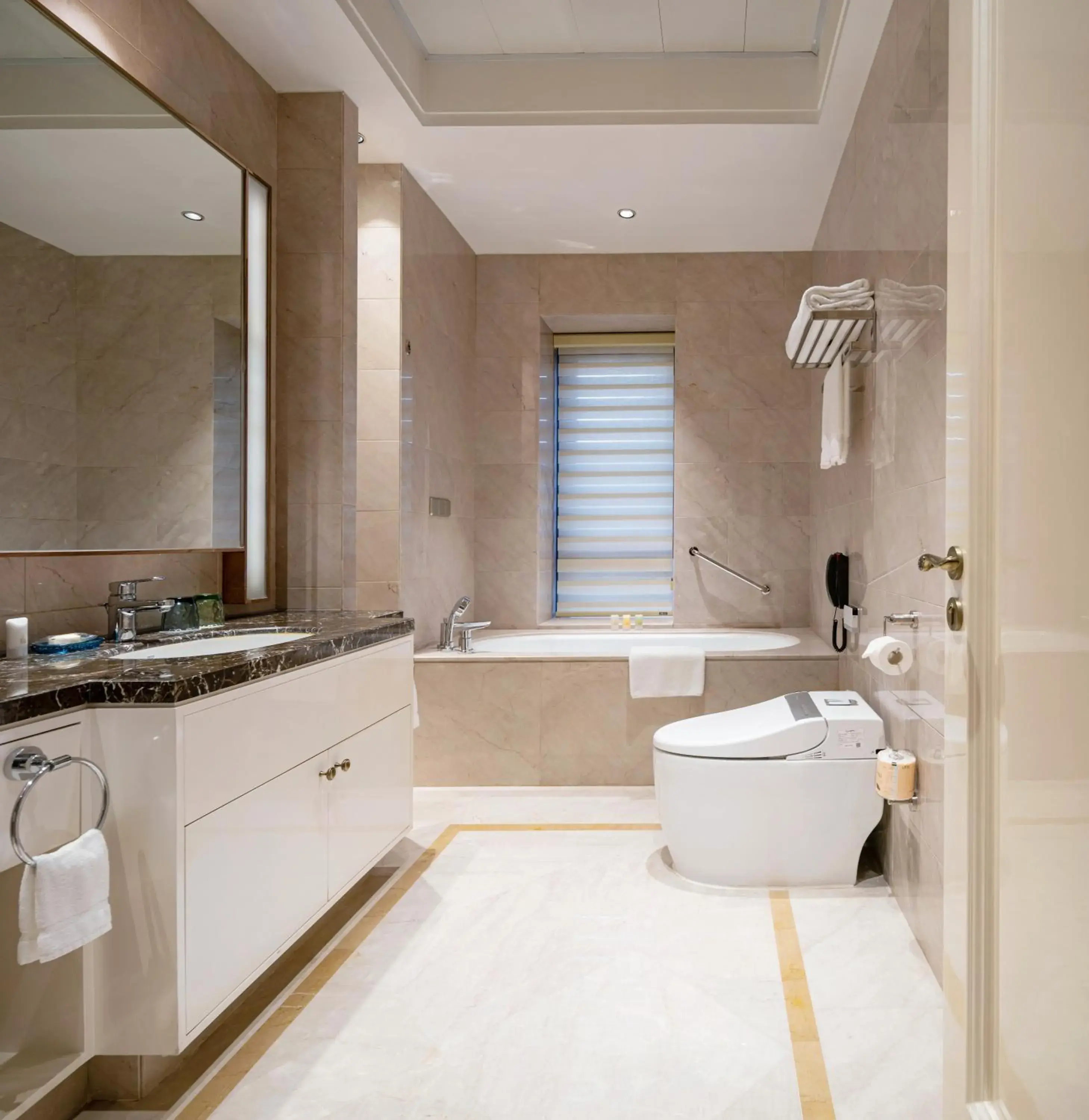 Gold-Collar Residence in Wyndham Grand Xi'an Residence Gold-Collar Residence in Wyndham Grand Xi'an Residence