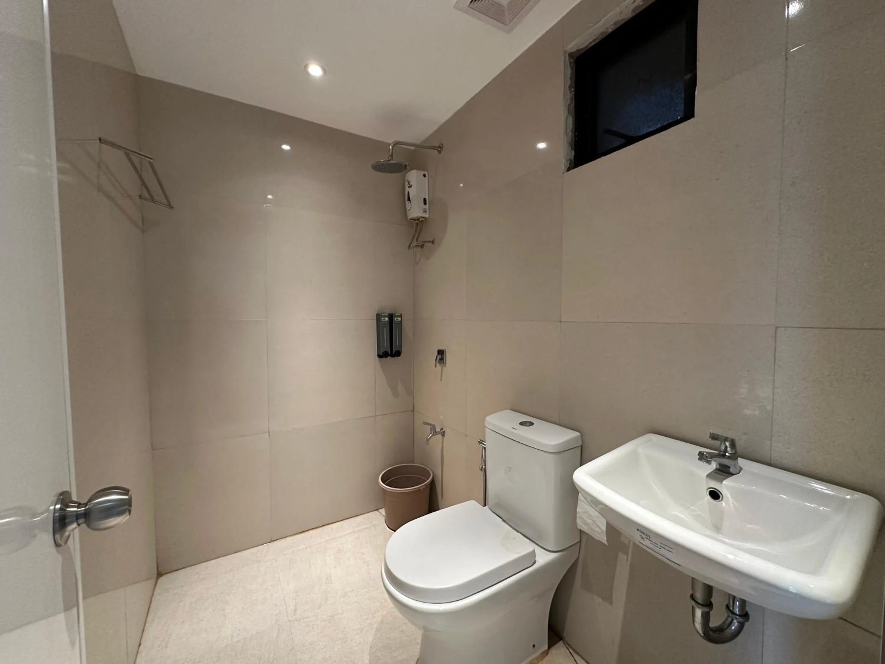 Bathroom in Balay Inato Pension