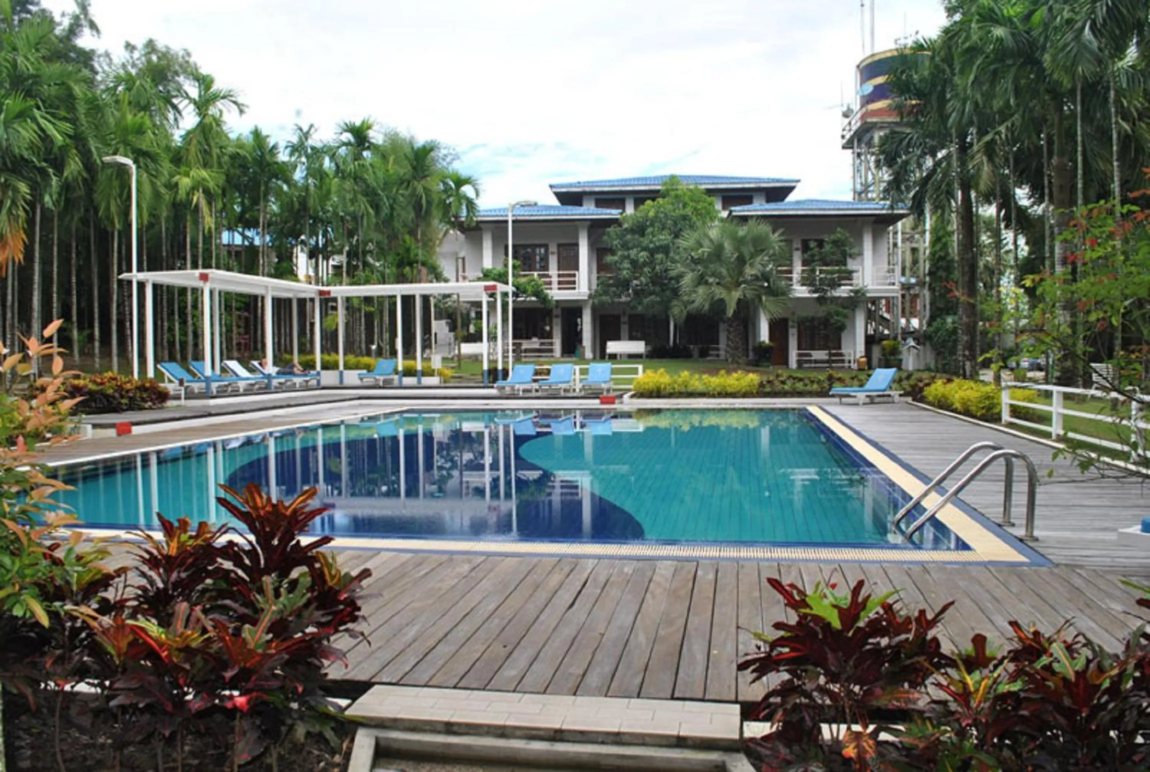 Day in Myanmar Life Hotel