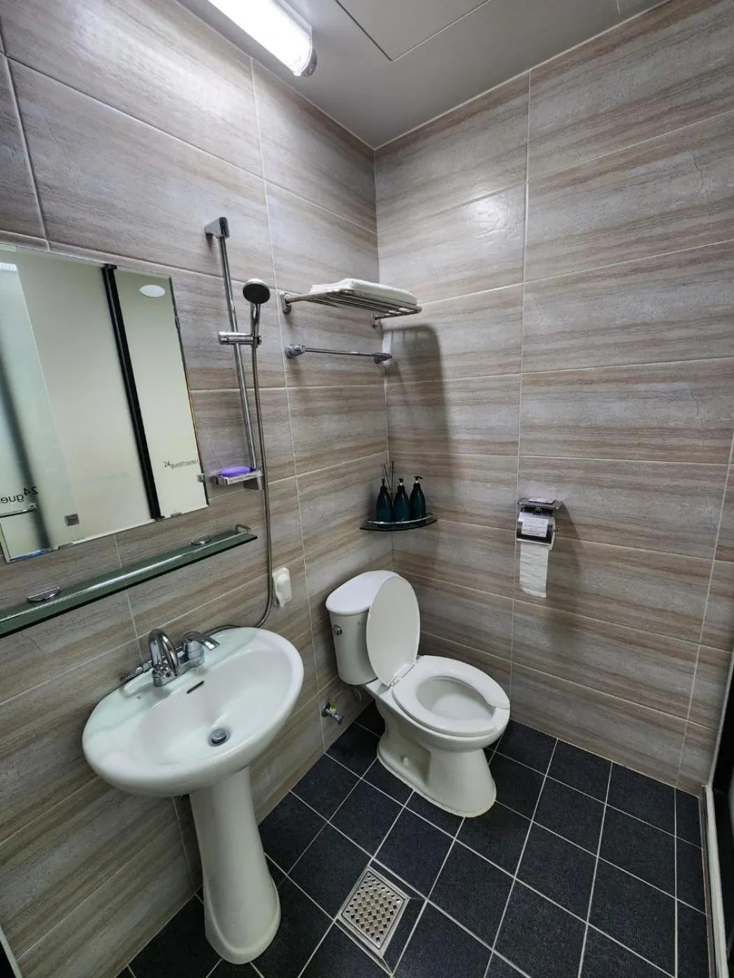 24 Guesthouse Suncheon