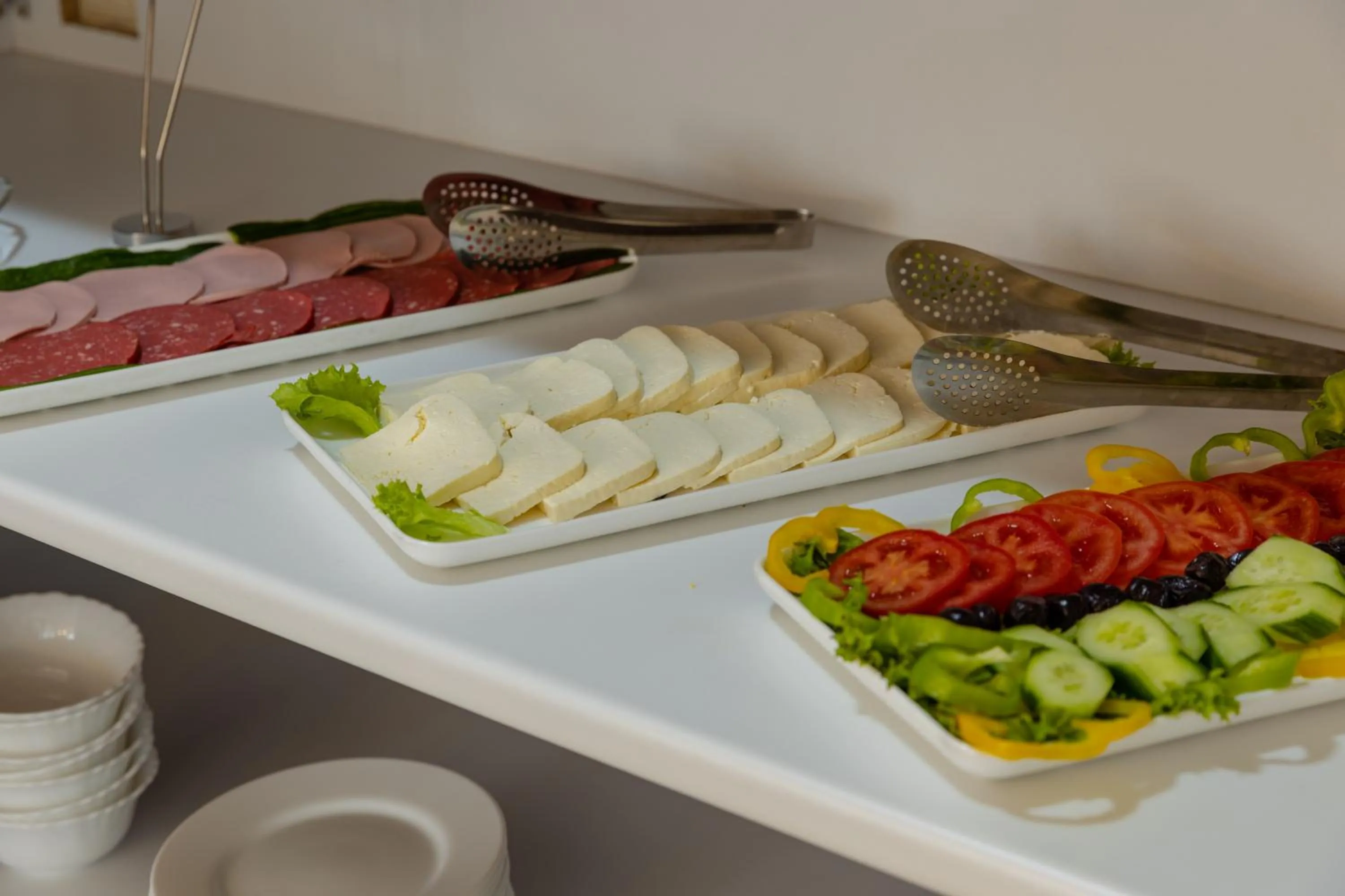 Breakfast in Daisi Sunset Hotel