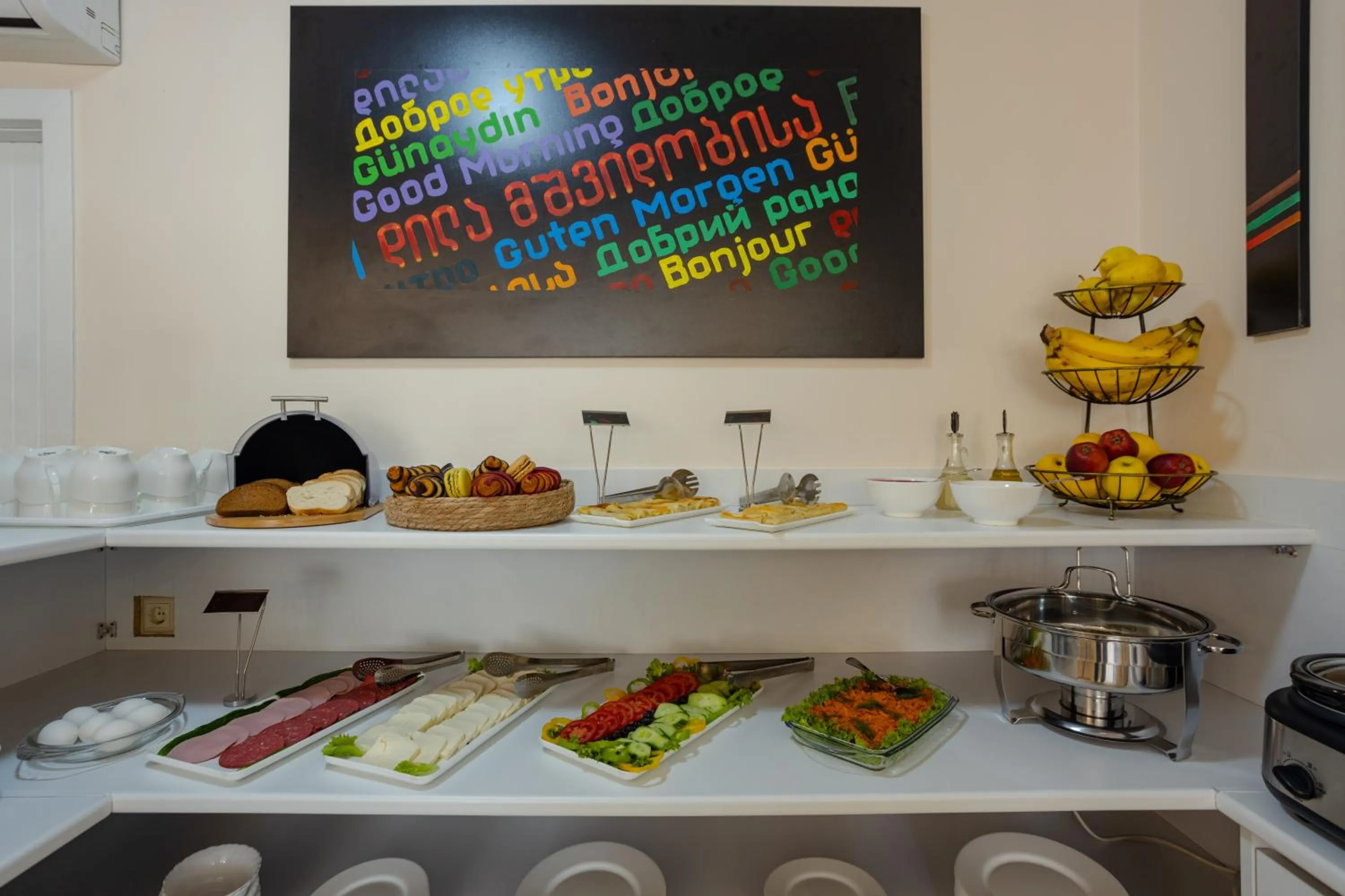 Breakfast in Daisi Sunset Hotel