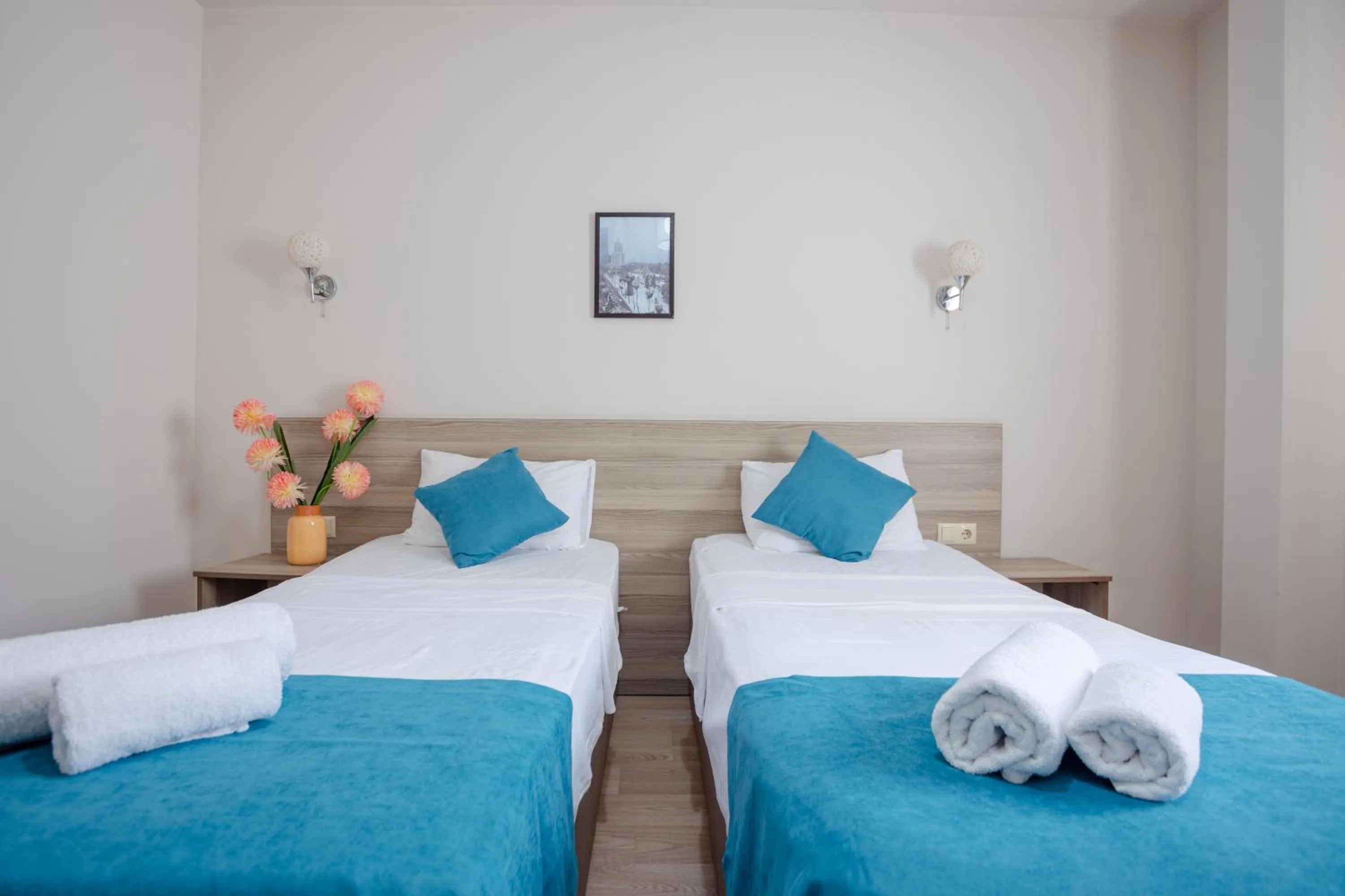 Bed in Daisi Sunset Hotel