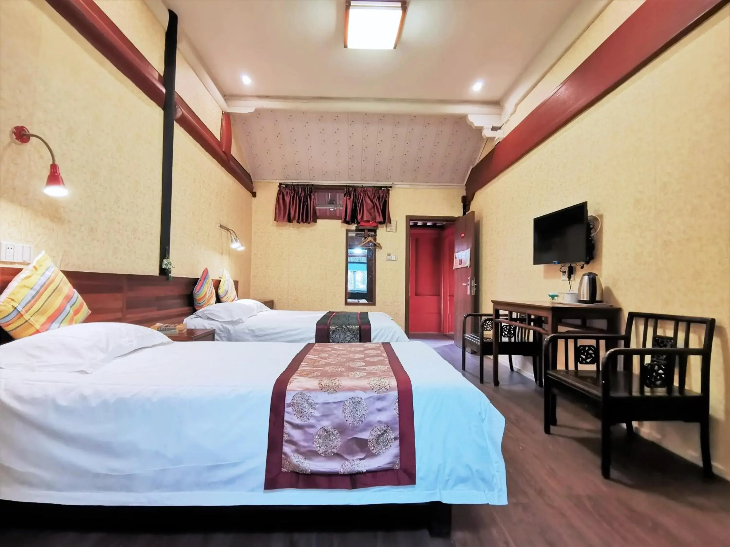 Bed in Shaoxing Laotaimen Luxun Native Place Youth Hostel Bed in Shaoxing Laotaimen Luxun Native Place Youth Hostel