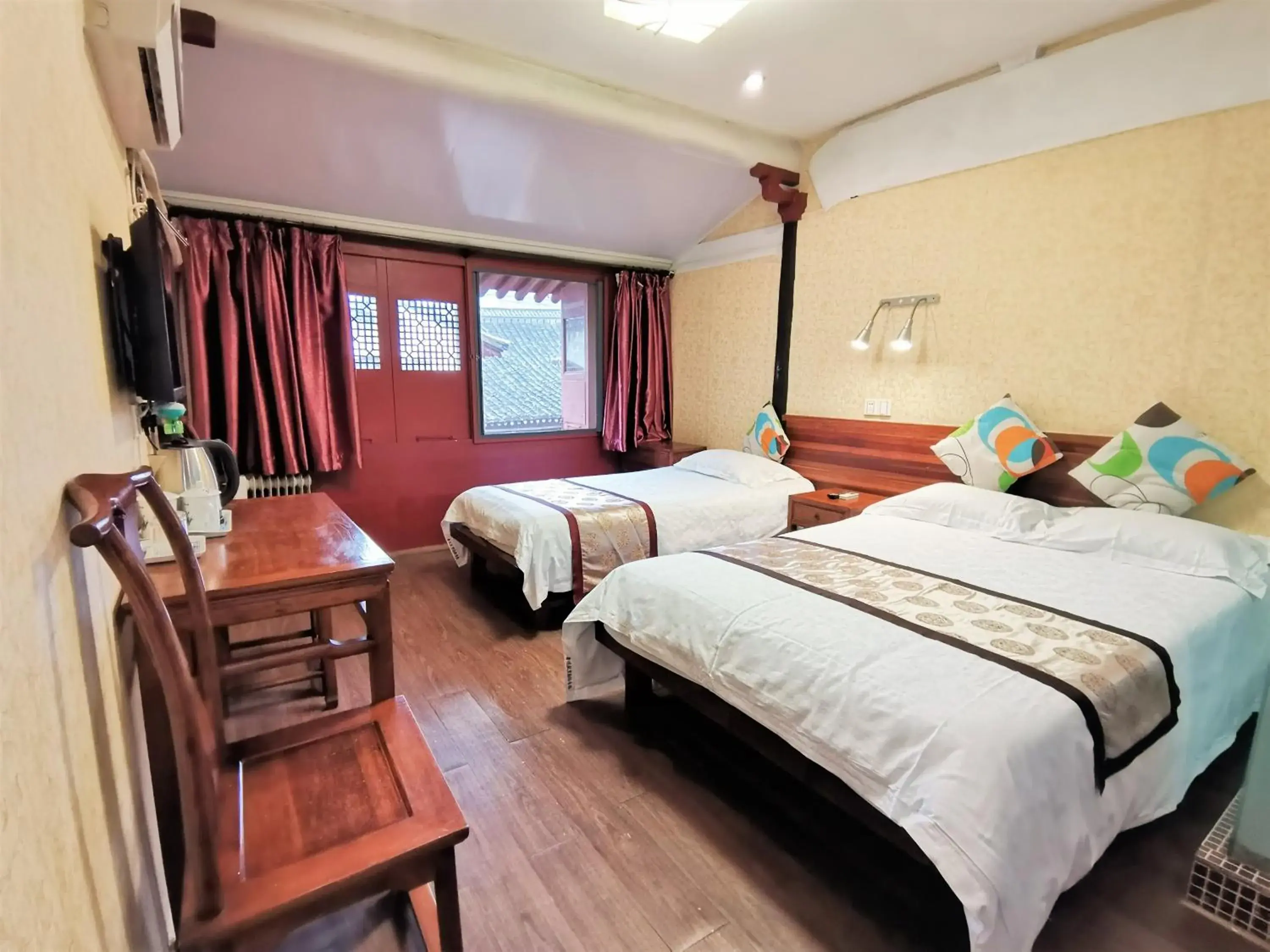 Bed in Shaoxing Laotaimen Luxun Native Place Youth Hostel Bed in Shaoxing Laotaimen Luxun Native Place Youth Hostel