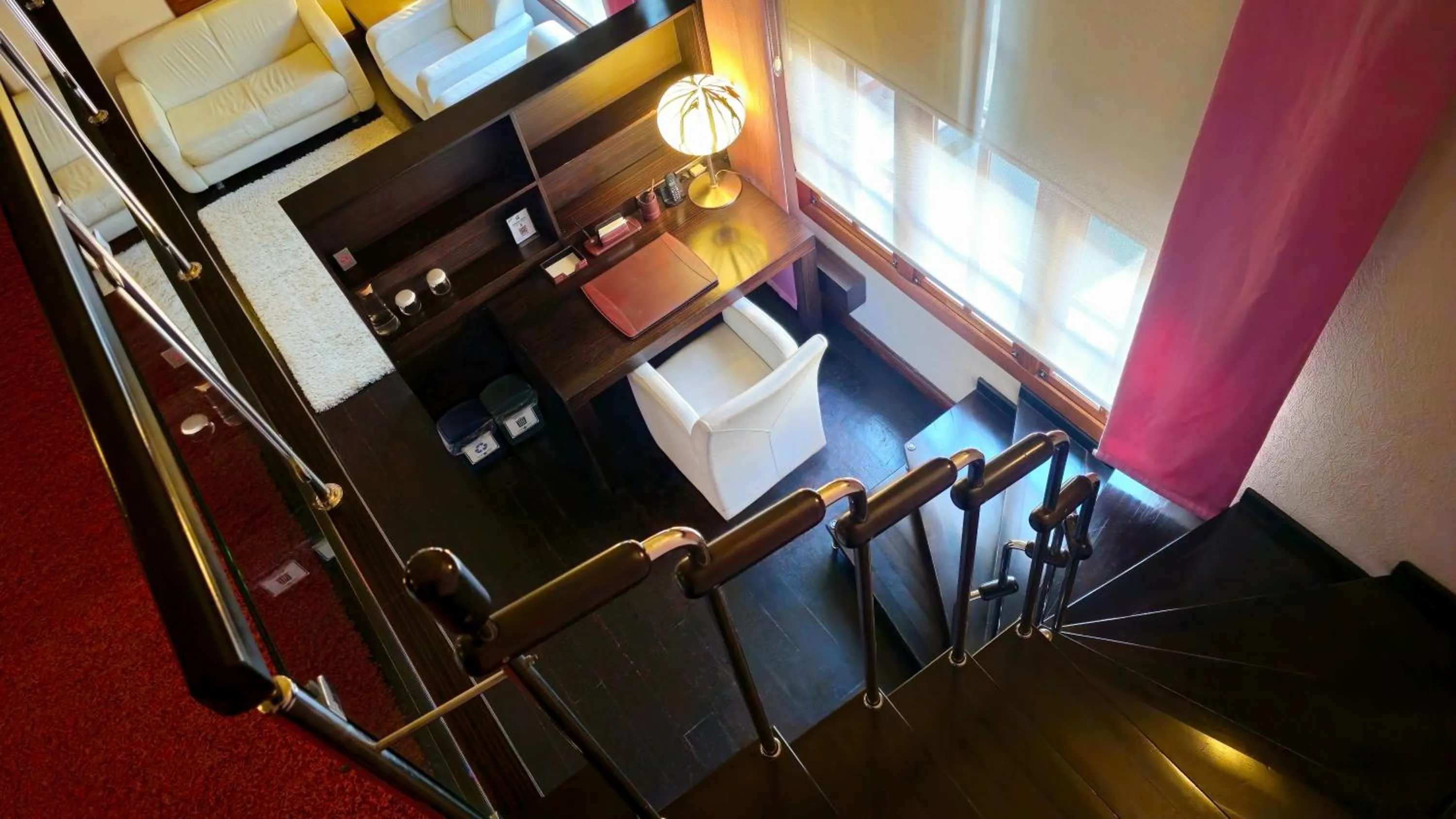 Communal lounge/ TV room in Eski Masal Hotel - Special Class