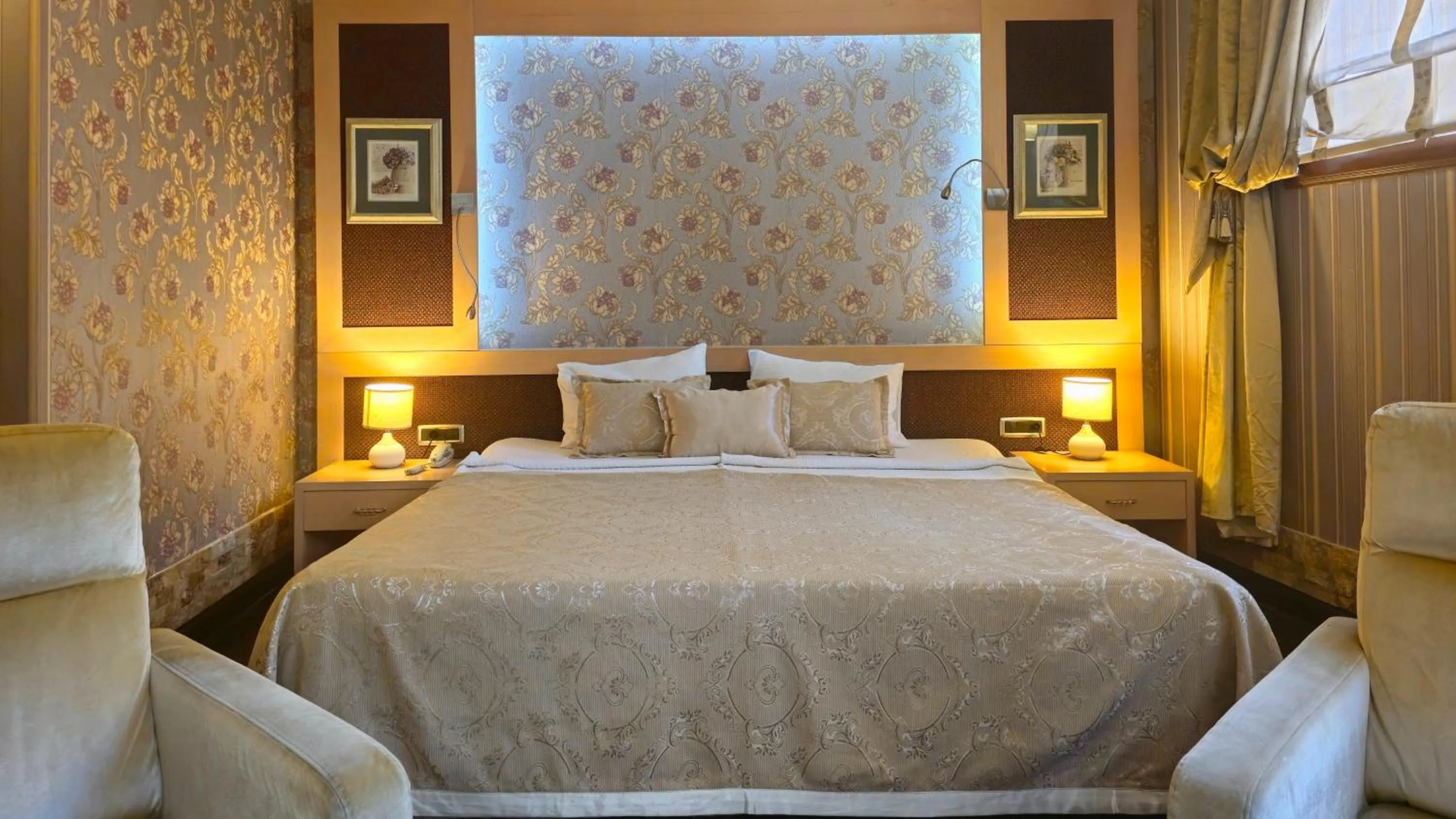 Bed in Eski Masal Hotel - Special Class