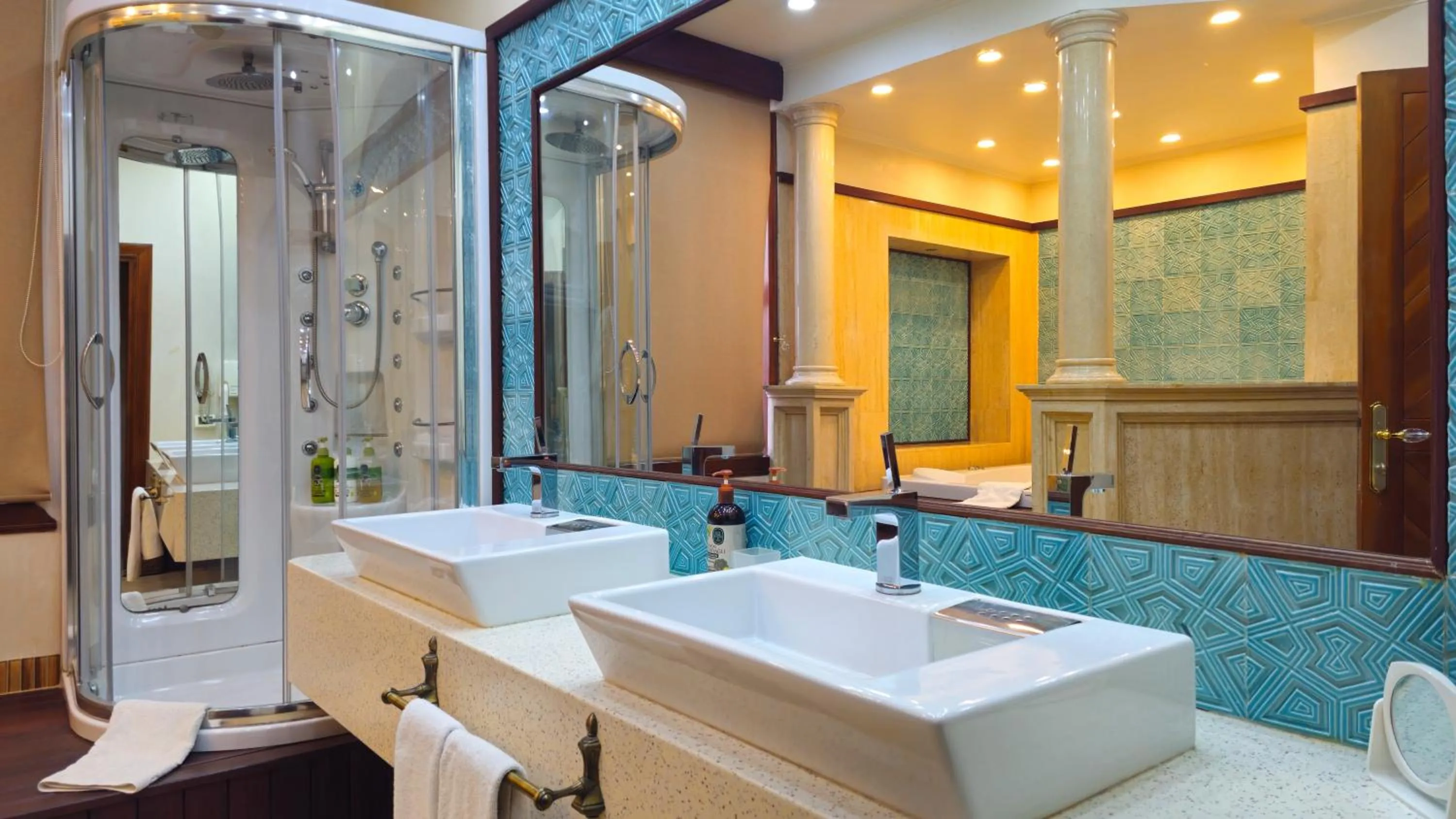 Shower in Eski Masal Hotel - Special Class