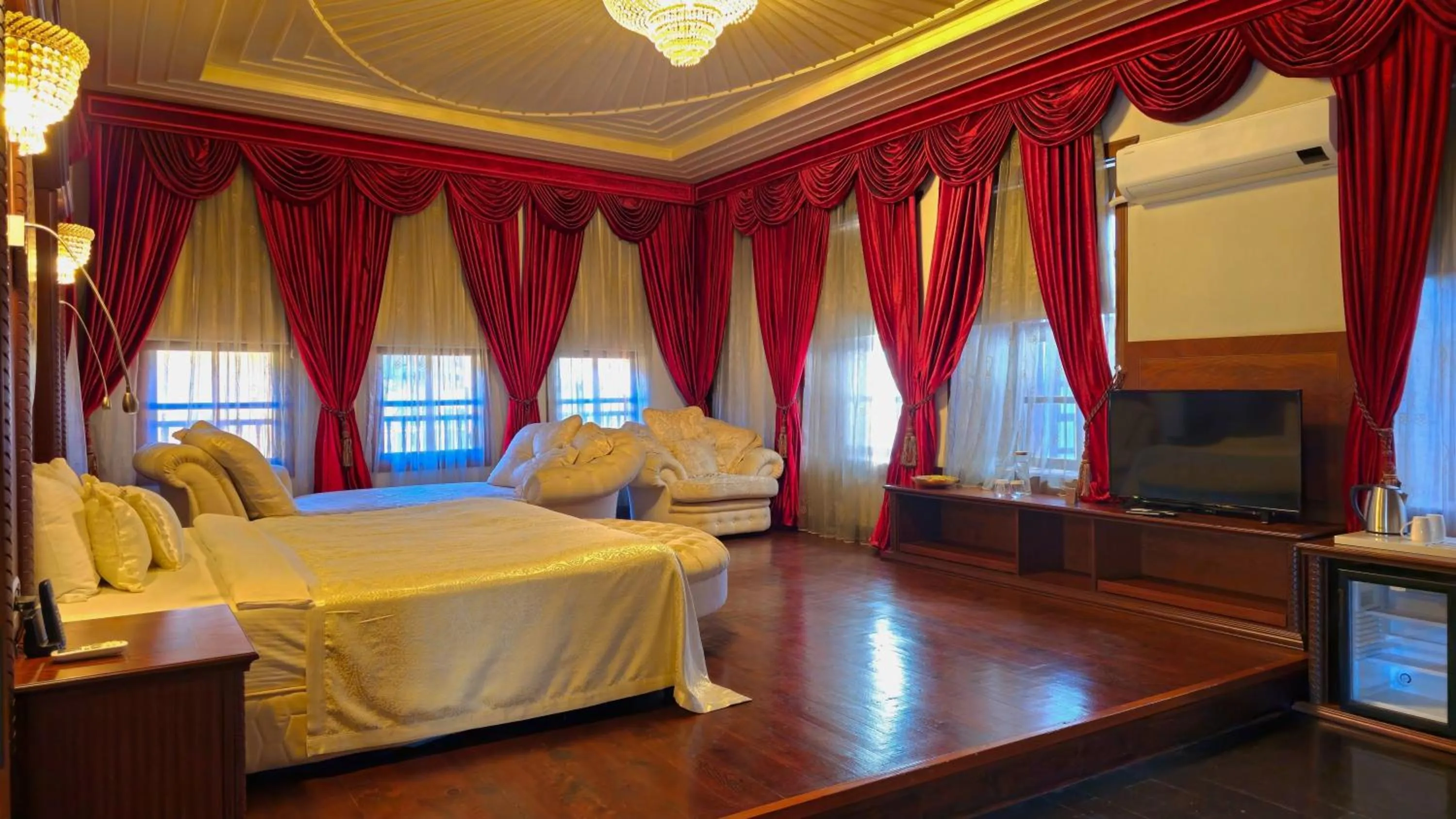 Bed in Eski Masal Hotel - Special Class