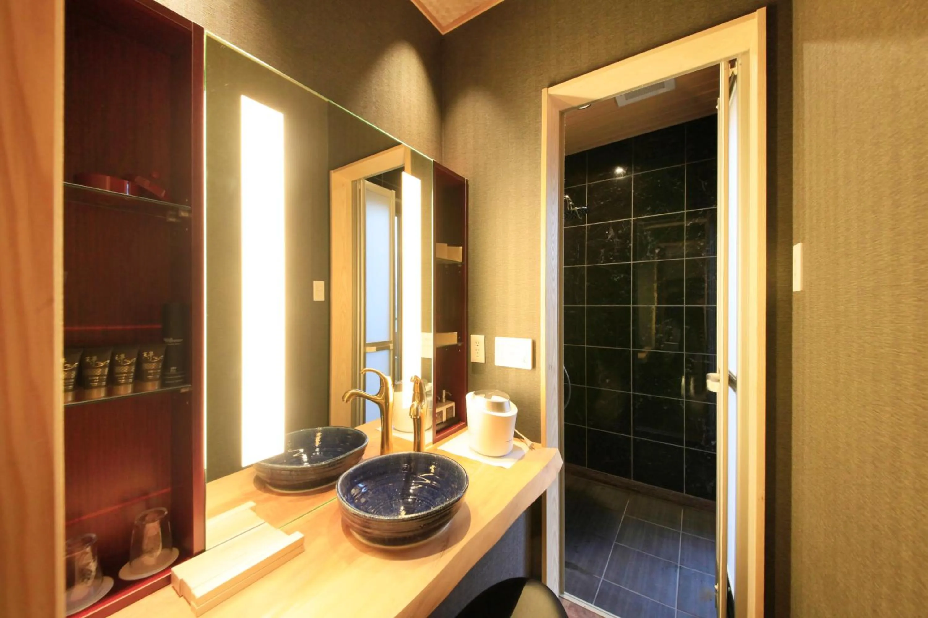 Photo of the whole room in Tensui Saryo