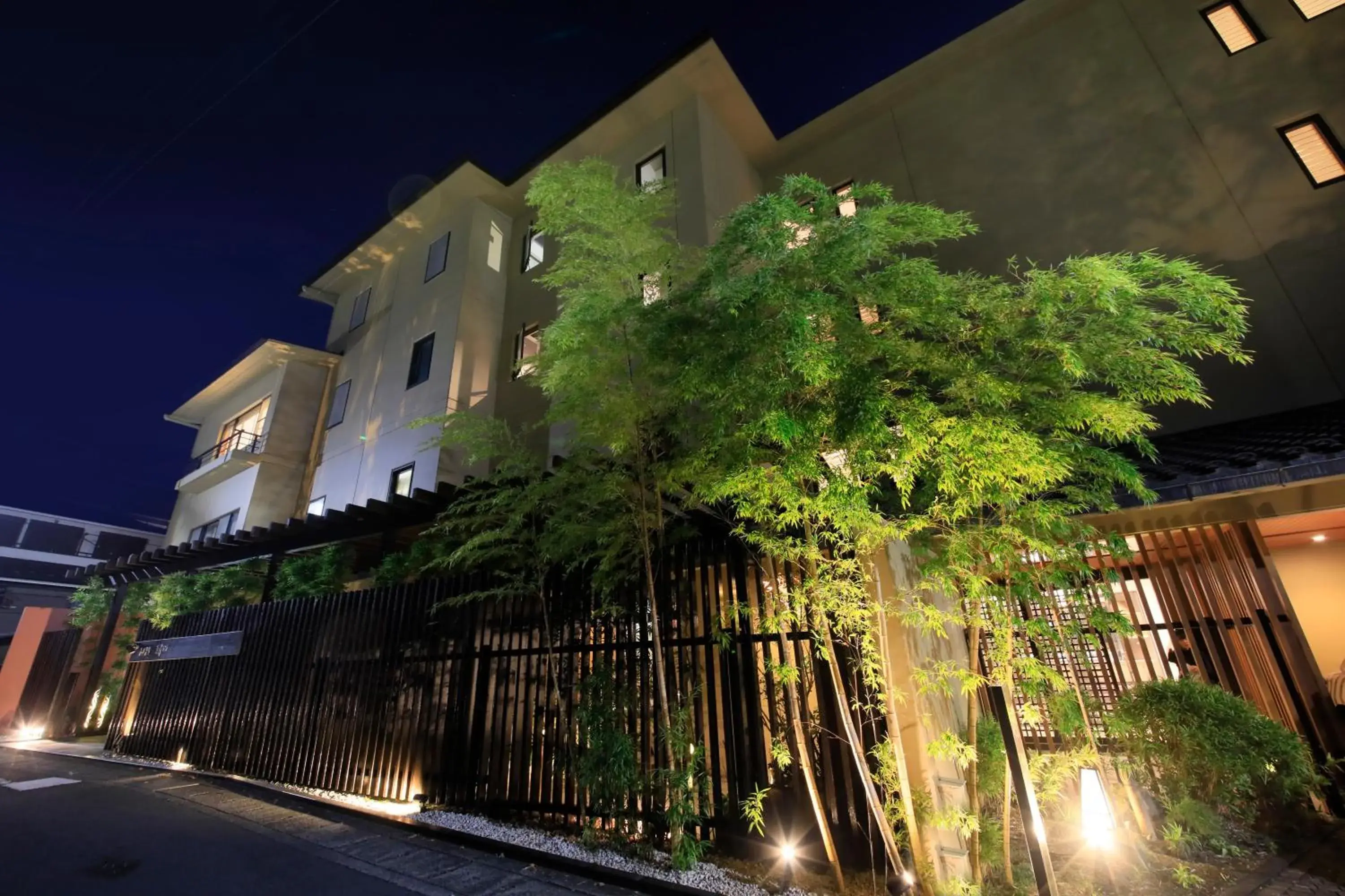 Property building in Tensui Saryo Property building in Tensui Saryo