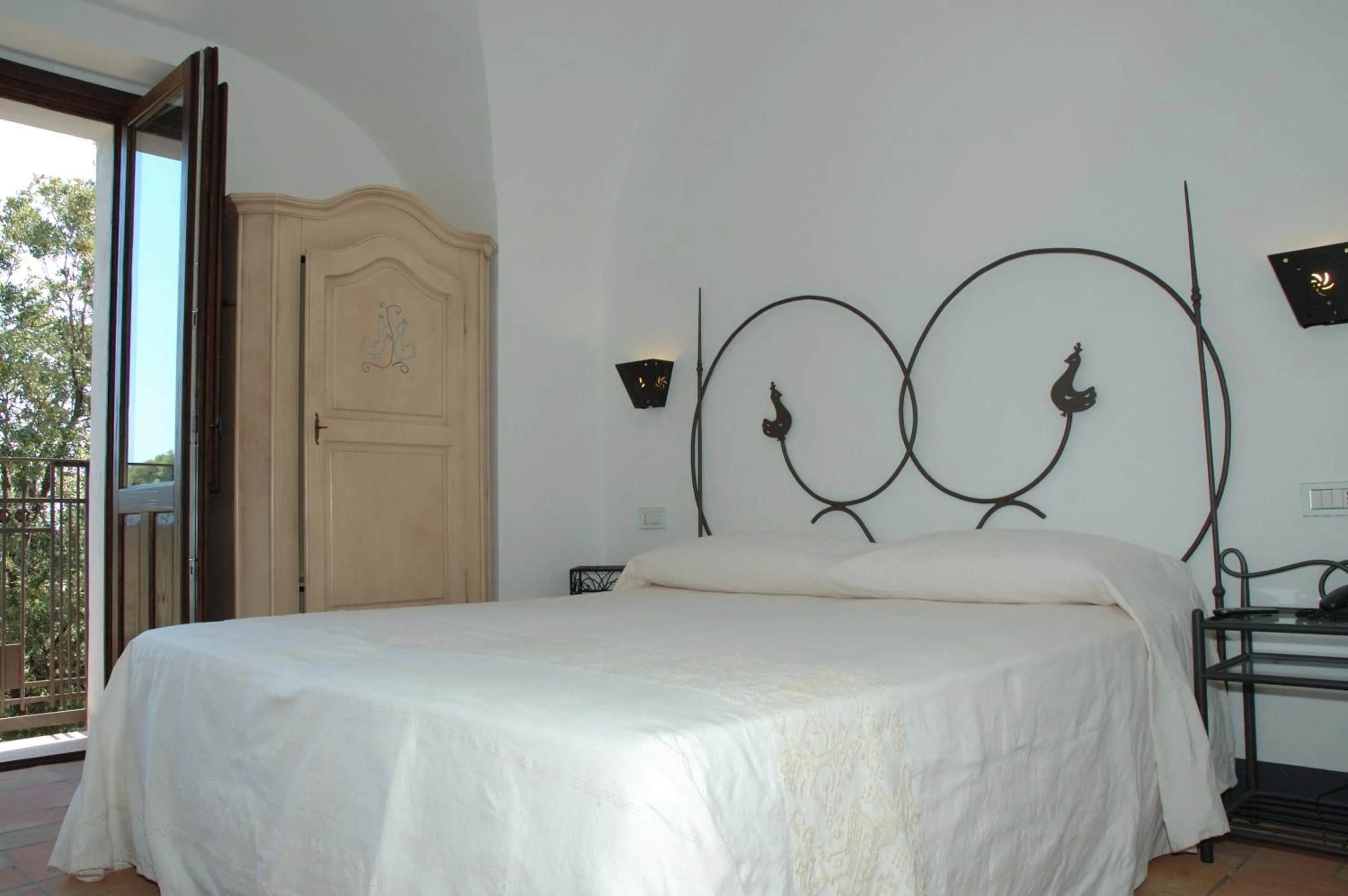 Bedroom, Bed in Nascar Hotel