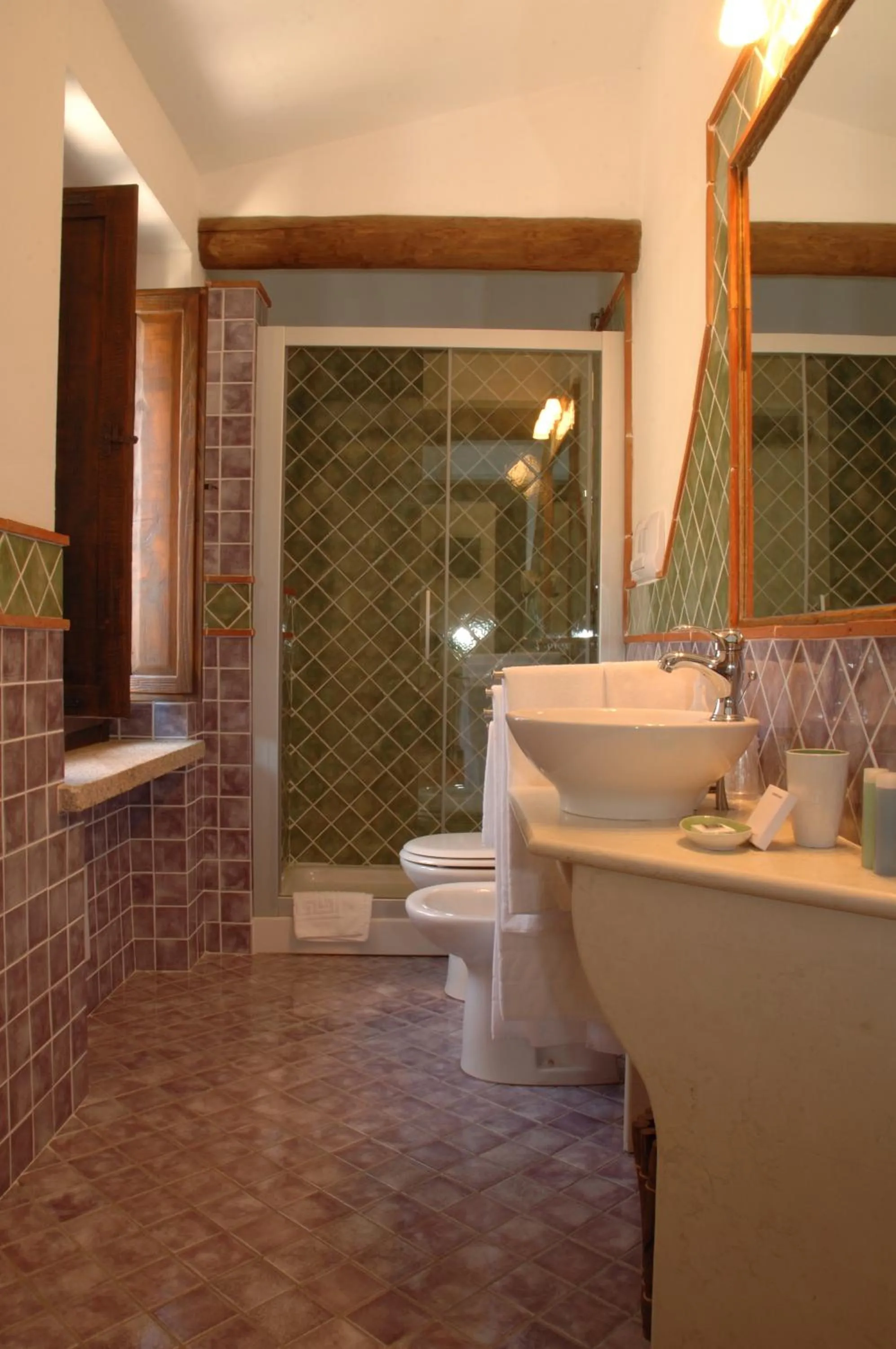 Bathroom in Nascar Hotel