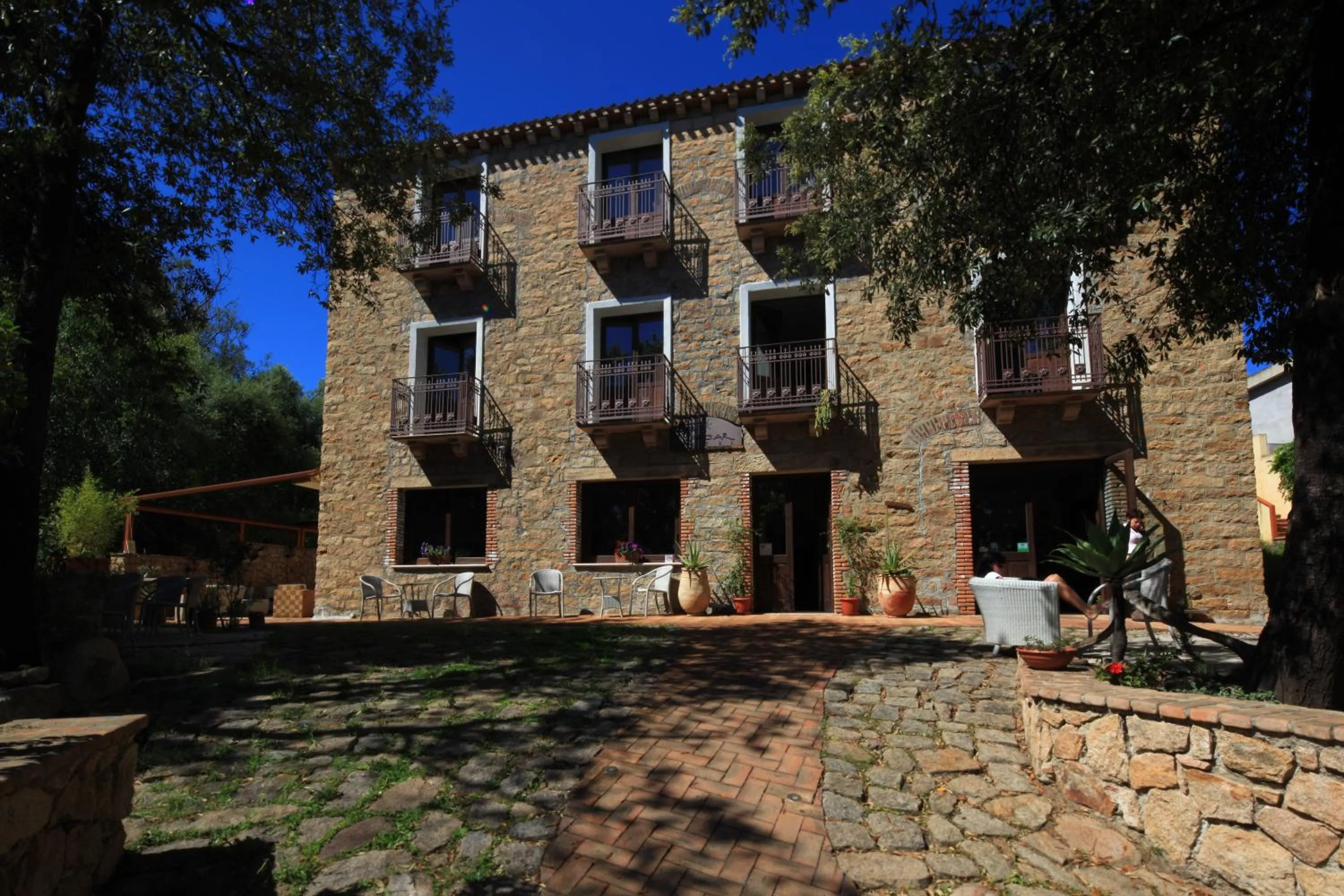 Facade/entrance in Nascar Hotel