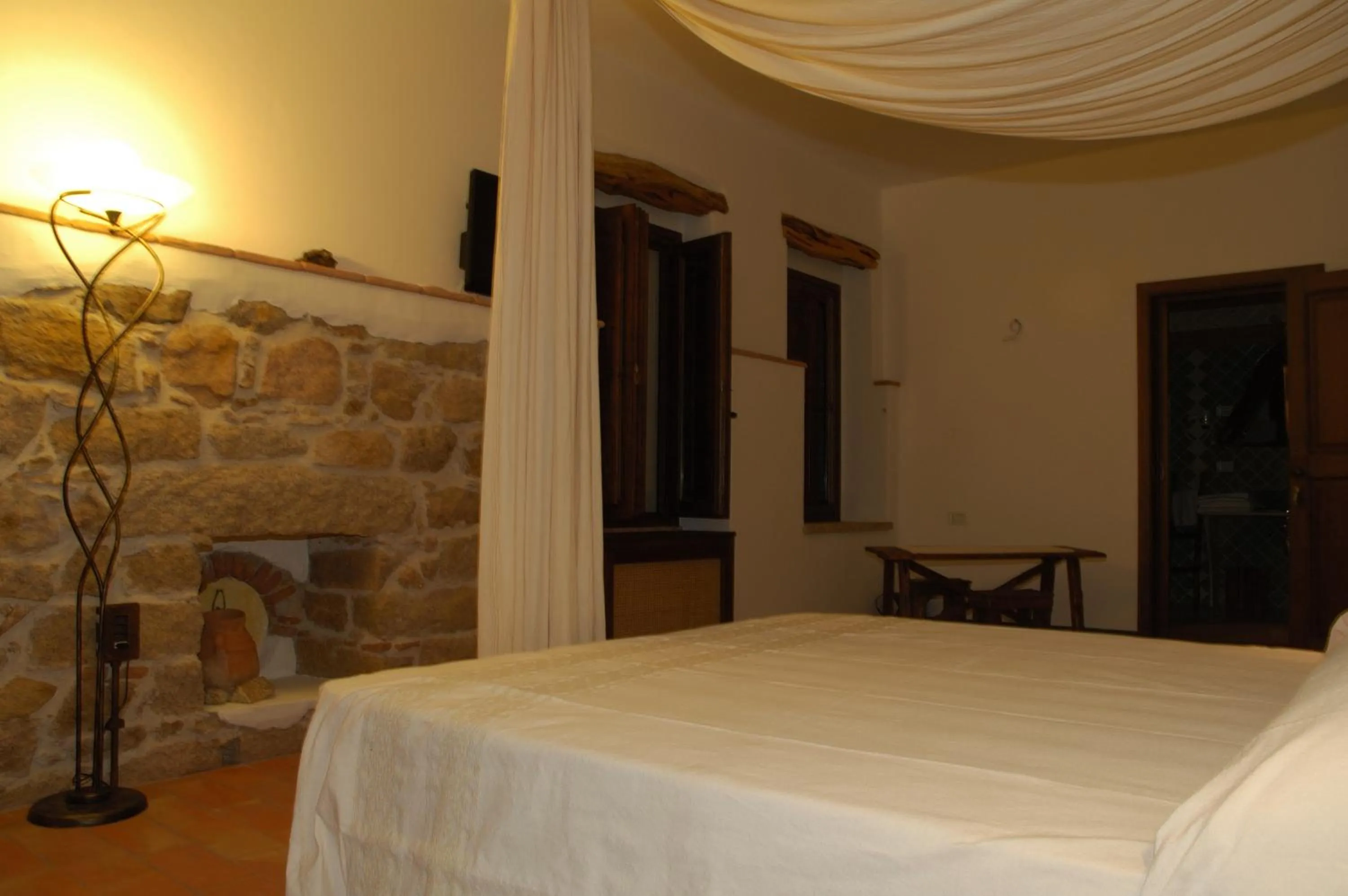 Bedroom, Bed in Nascar Hotel