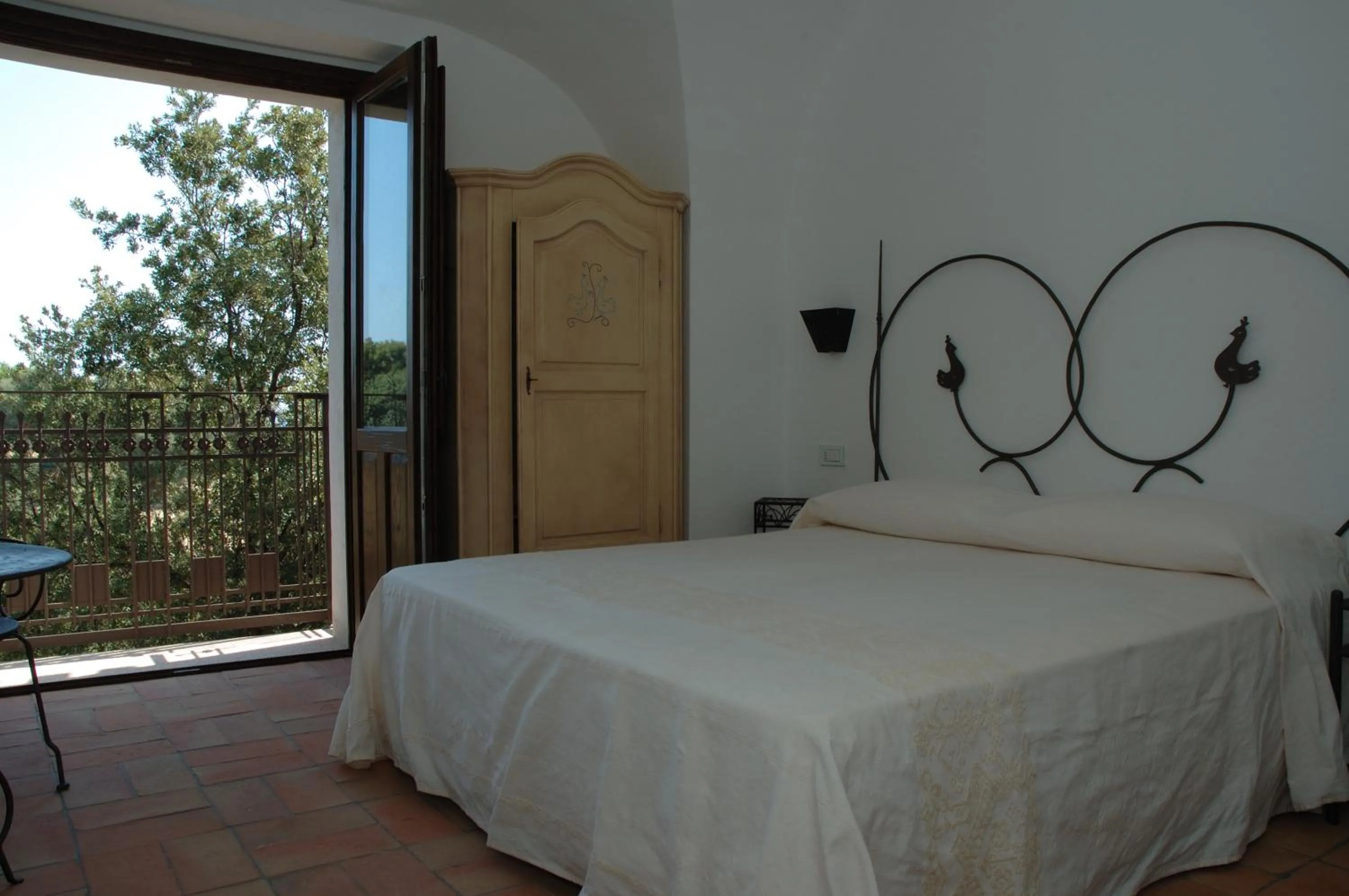 Bedroom, Bed in Nascar Hotel