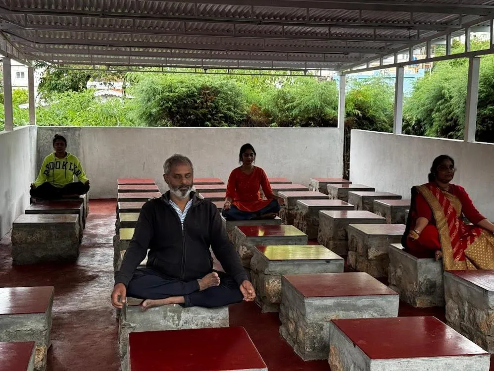 Satya Anand Cottage Pure Veg and Non Alcoholic Hotel