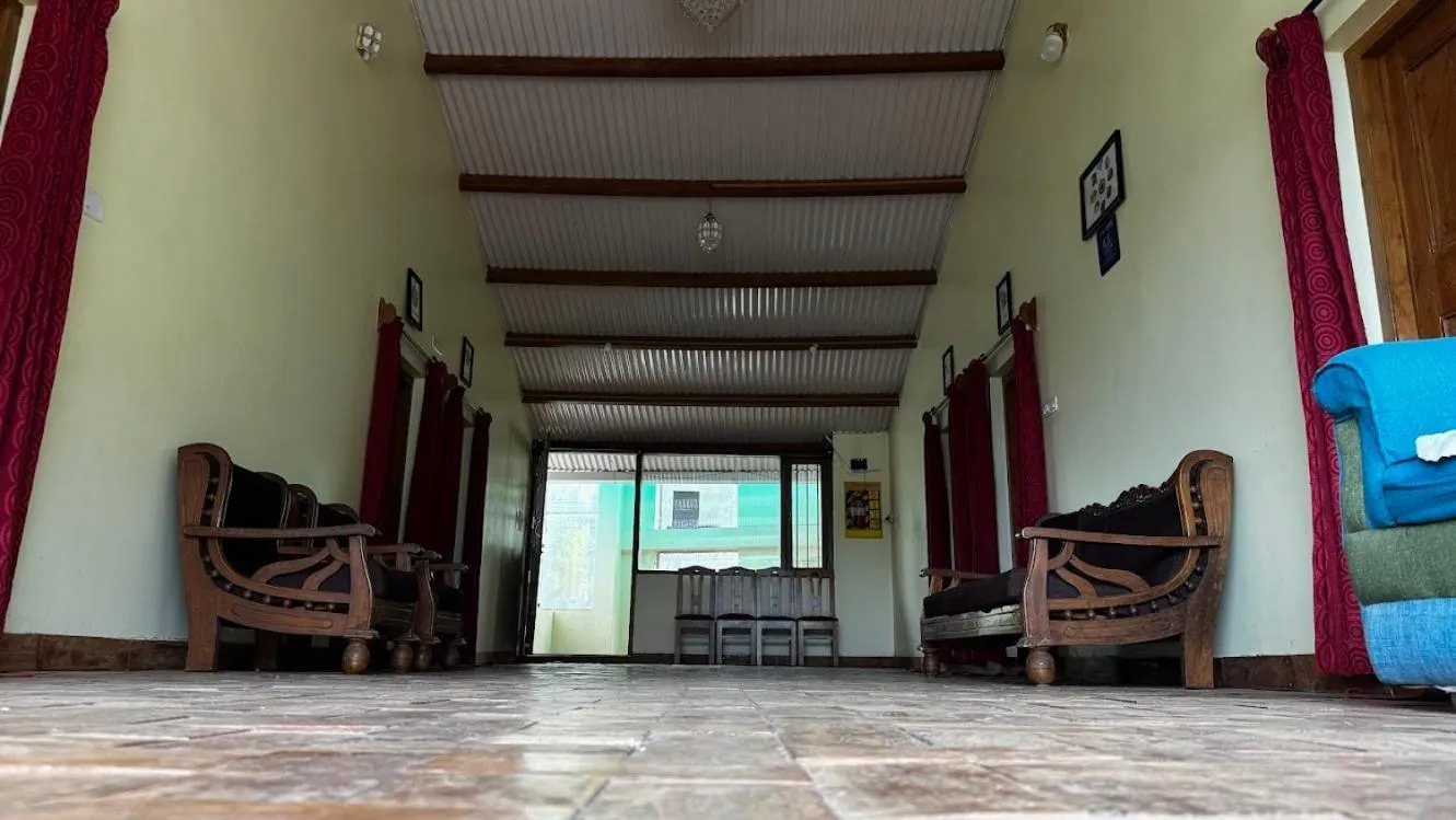 Satya Anand Cottage Pure Veg and Non Alcoholic Hotel