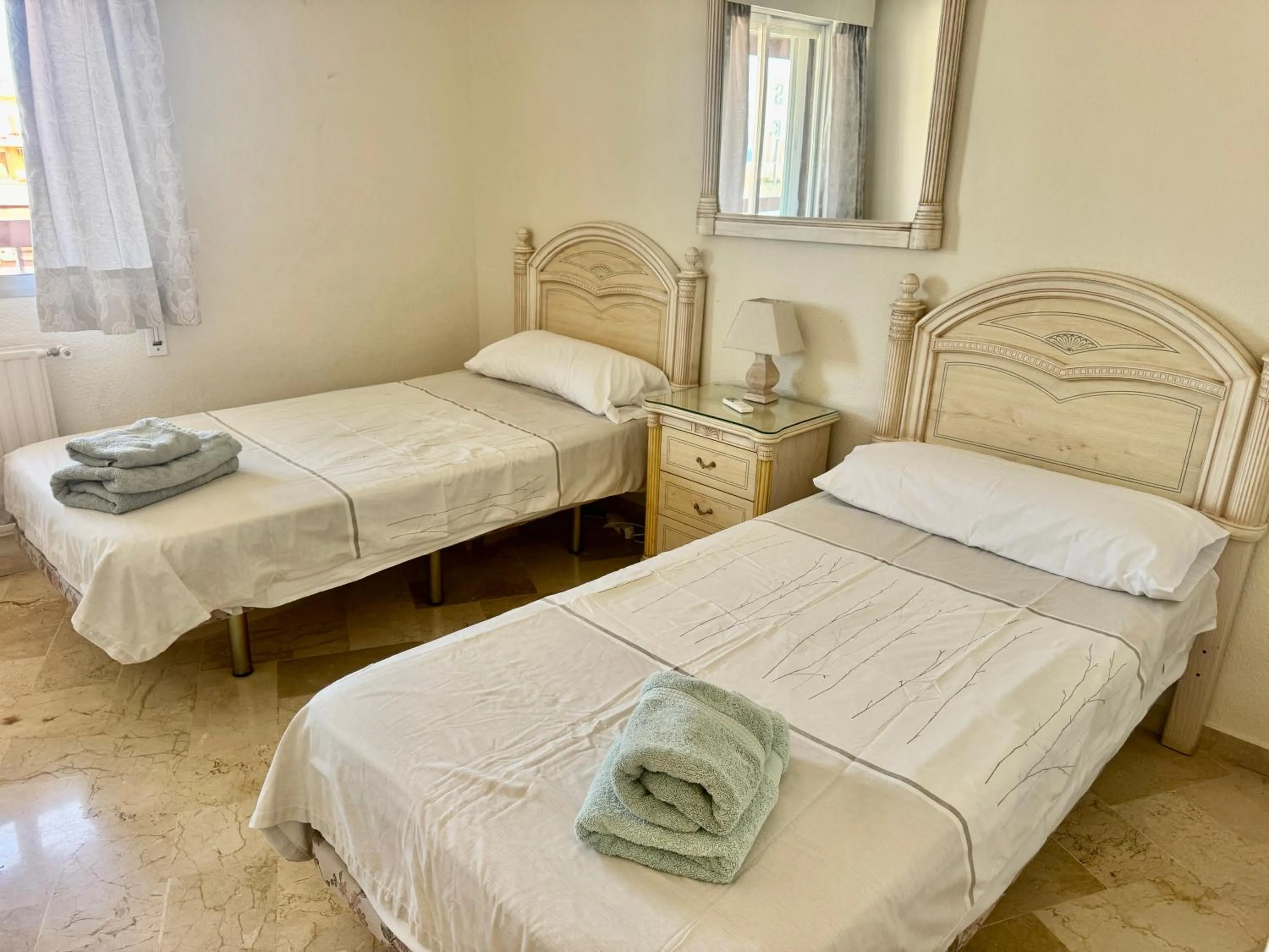 Bed in Parque Marbella