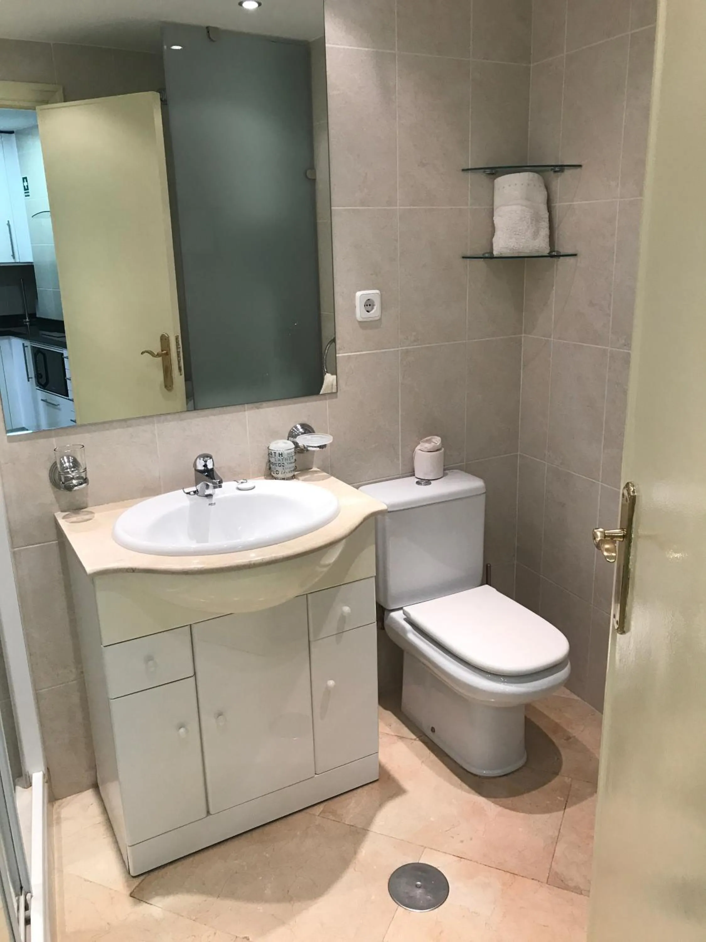 Bathroom in Parque Marbella