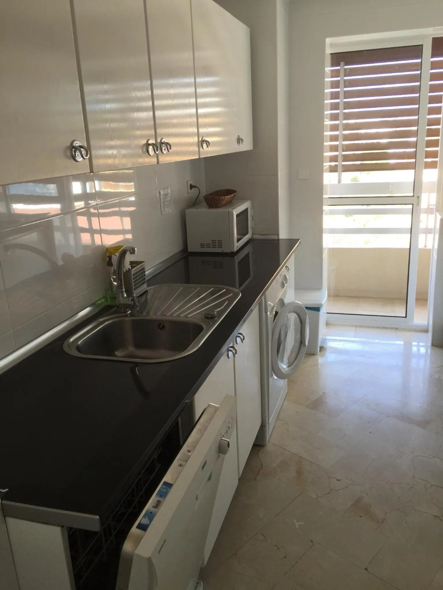 Kitchen or kitchenette in Parque Marbella