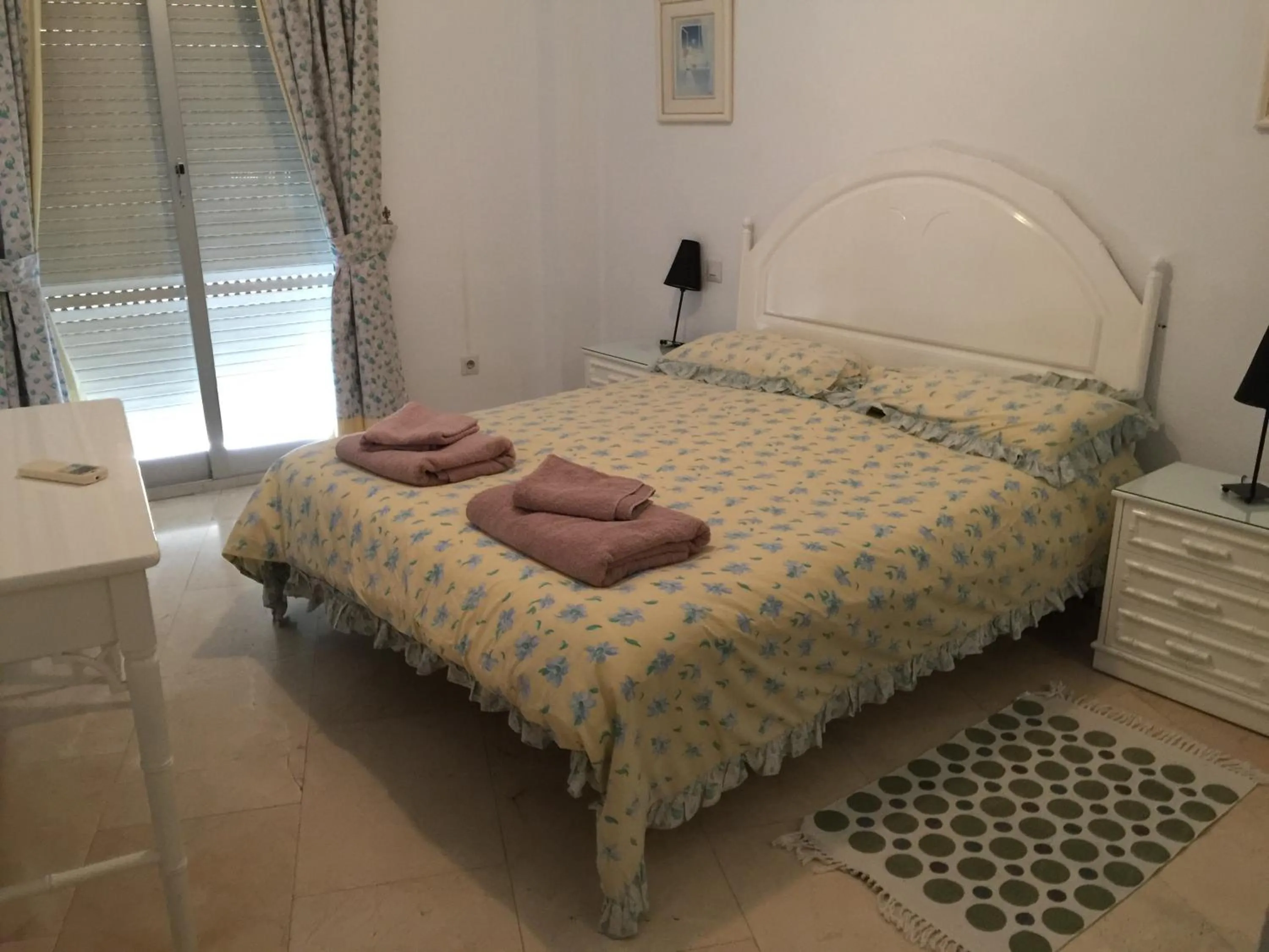 Bedroom, Bed in Parque Marbella