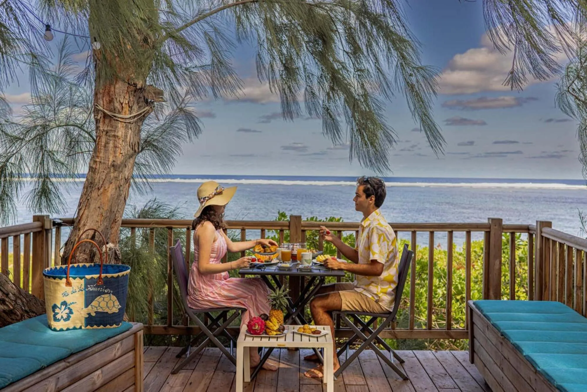 Breakfast in La Villa de la Plage