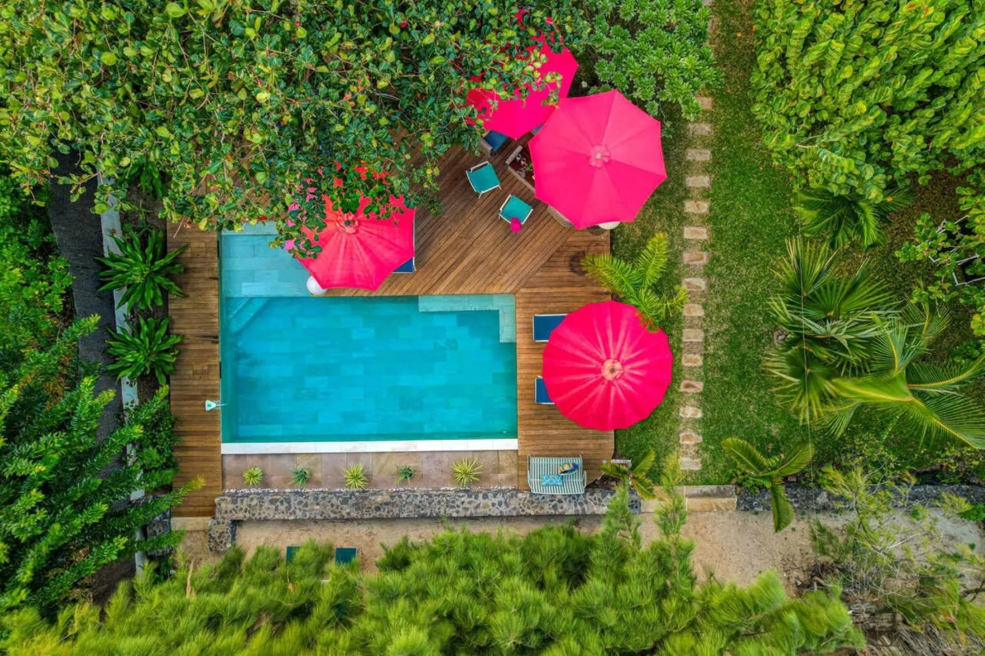 Pool view in La Villa de la Plage